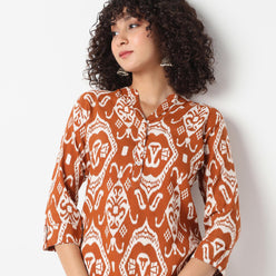 Straight Fit Printed Band Neck Kurta