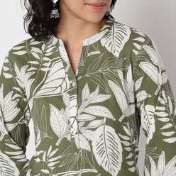 Printed Knee Length Straight Half Placket Kurta