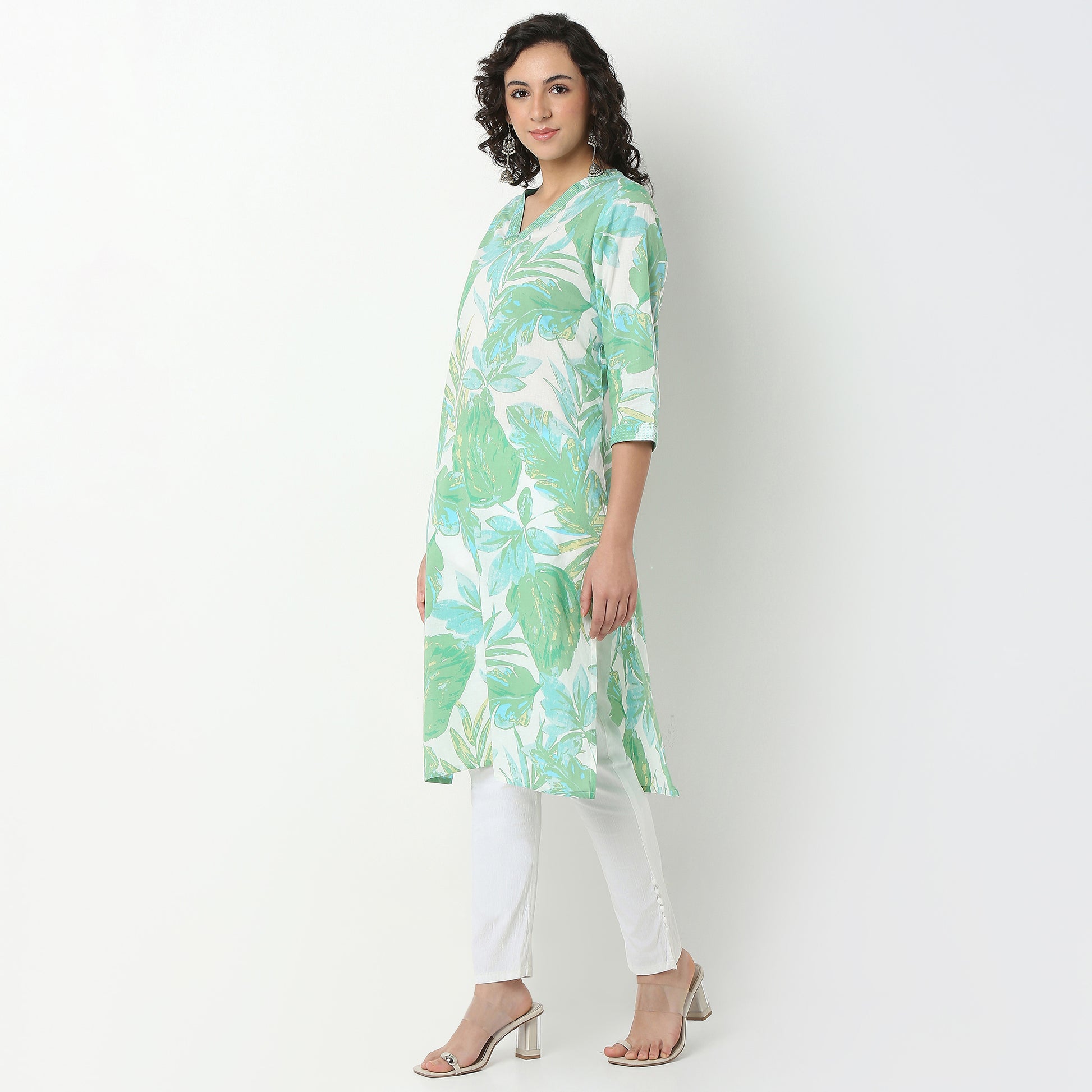 Rayon Printed Kurta with V-Neck