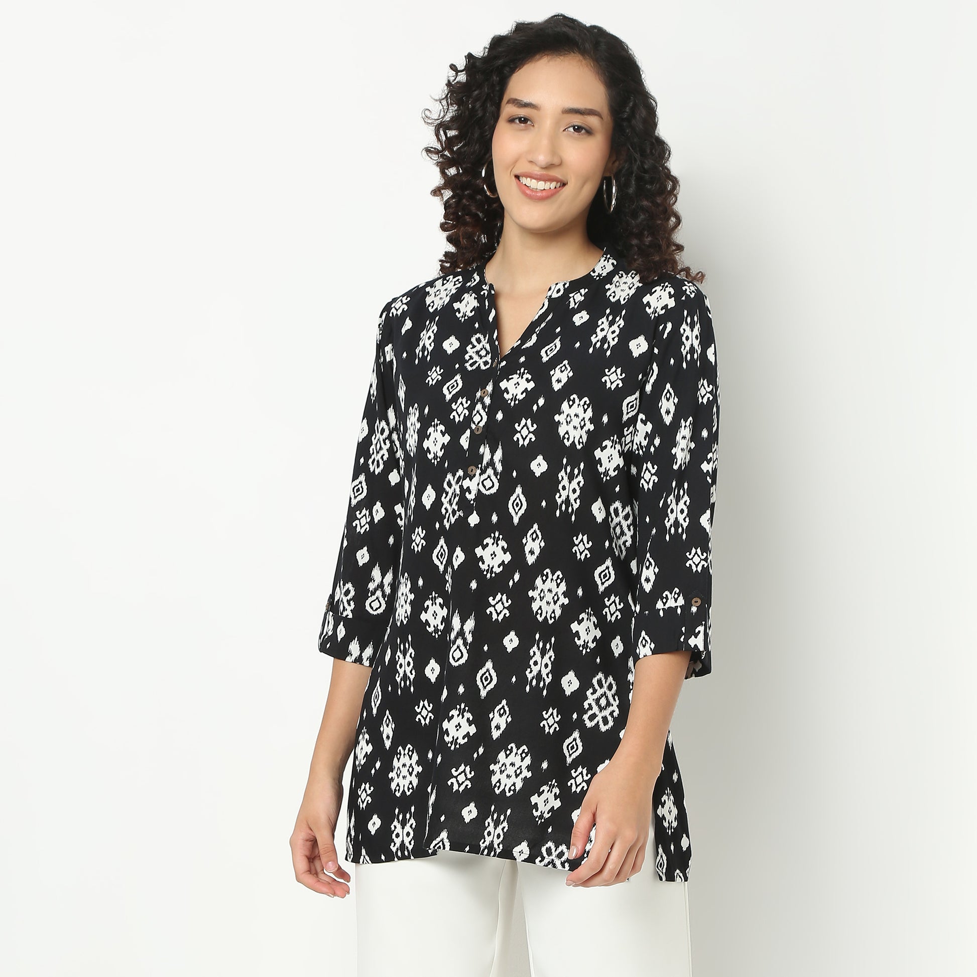 Straight Fit Printed Band Collar Short Kurta