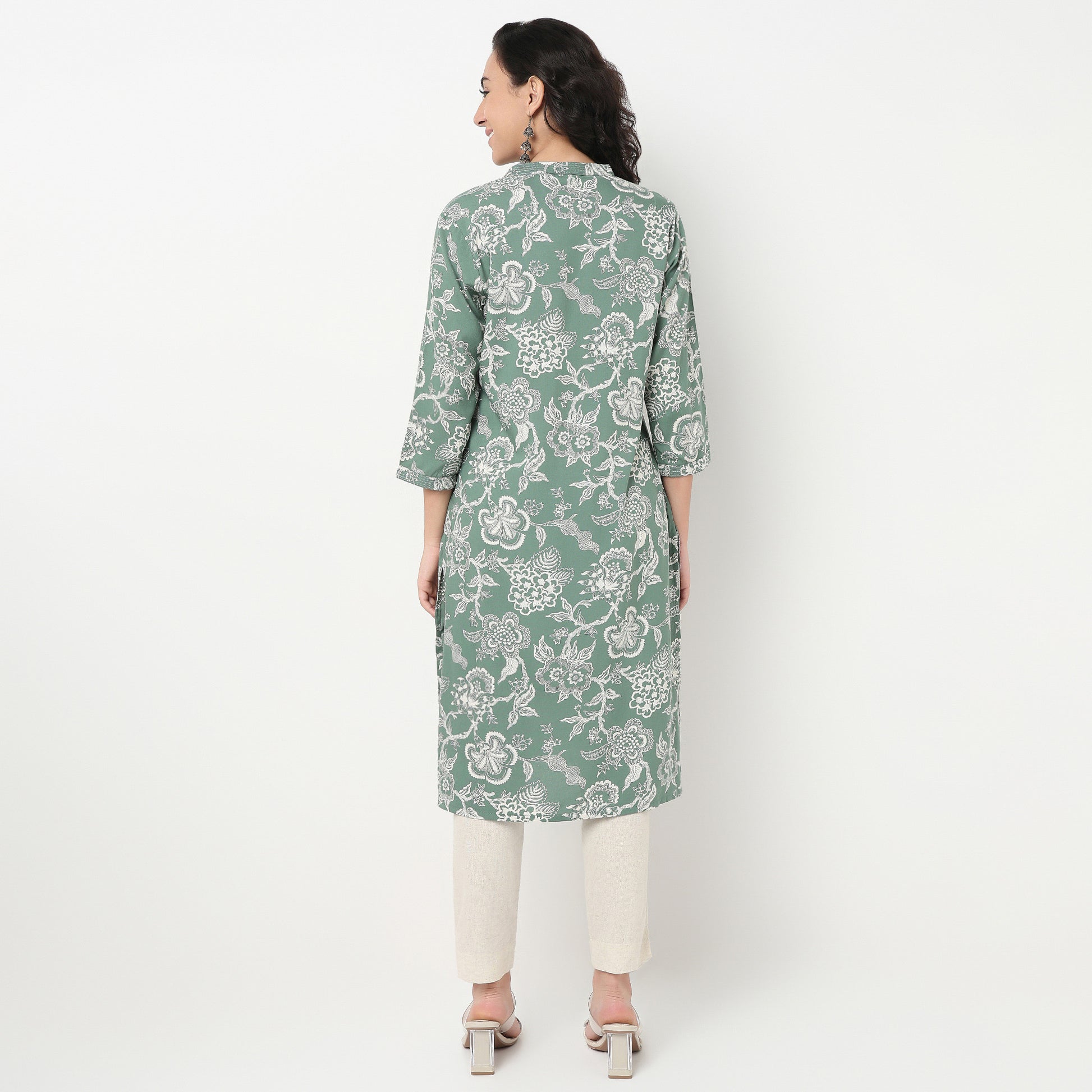 Order Now Women Printed V Neck Straight Fit Ethnic Wear Kurta by Style Union