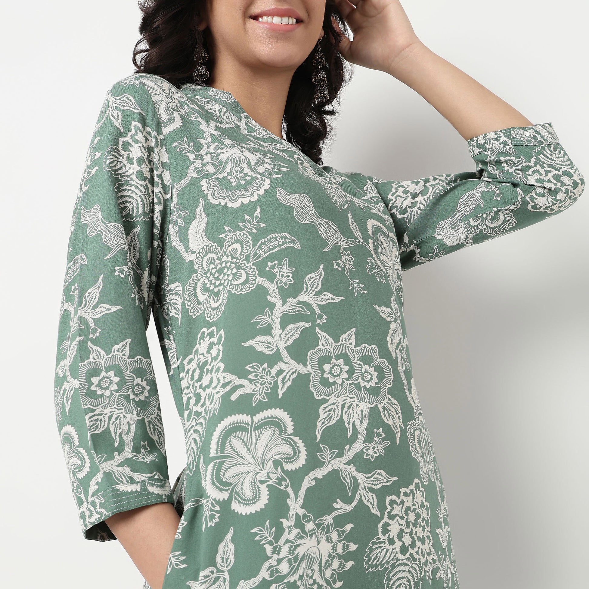 Order Now Women Printed V Neck Straight Fit Ethnic Wear Kurta by Style Union