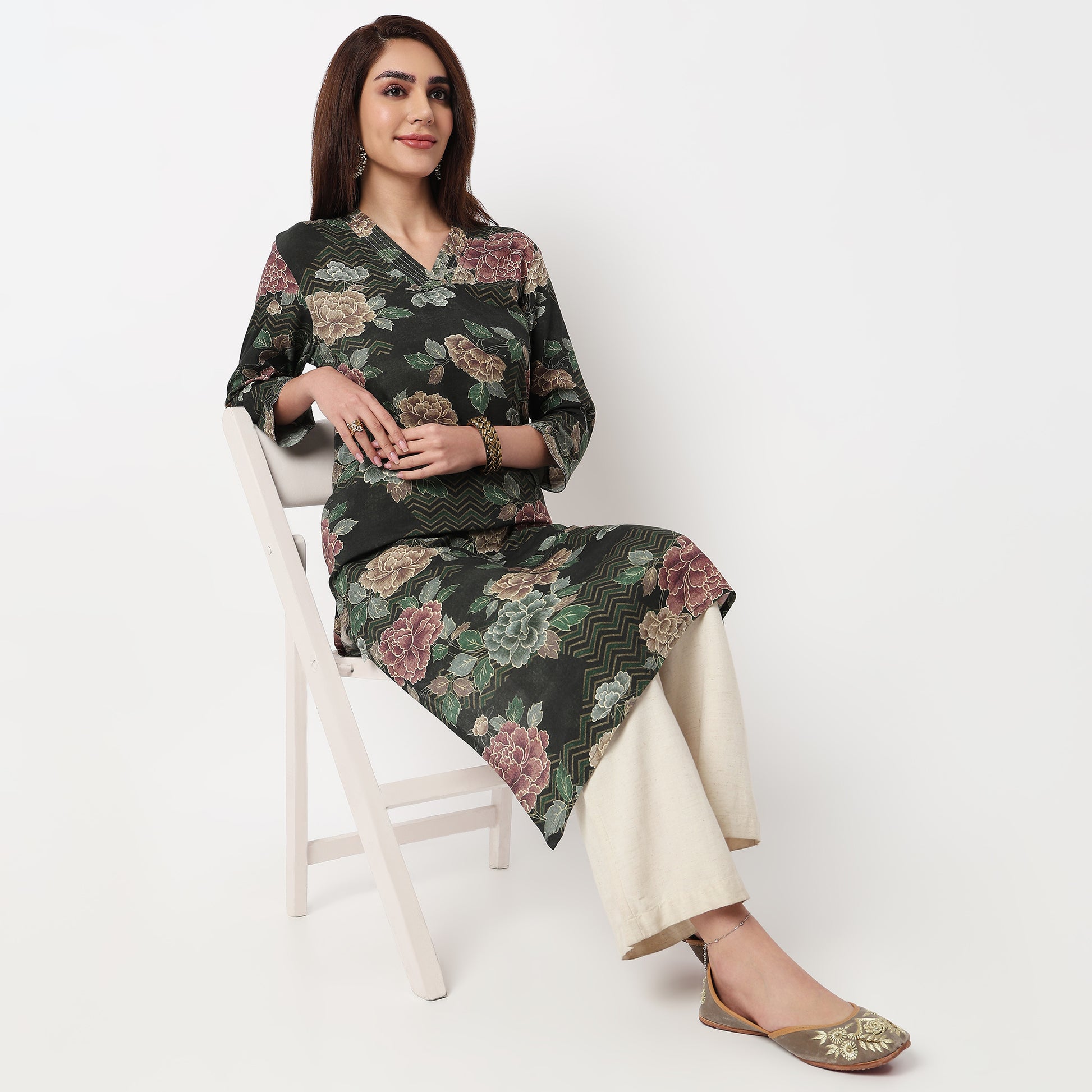 V-Neck Printed Long Kurta