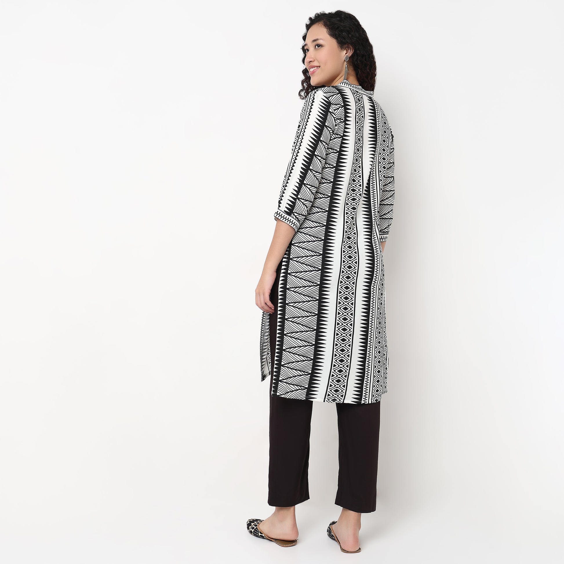 V-Neck With Gusset Printed Long Kurta