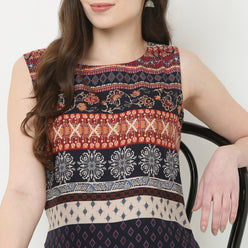 Boat Neck Printed Straigth Kurta