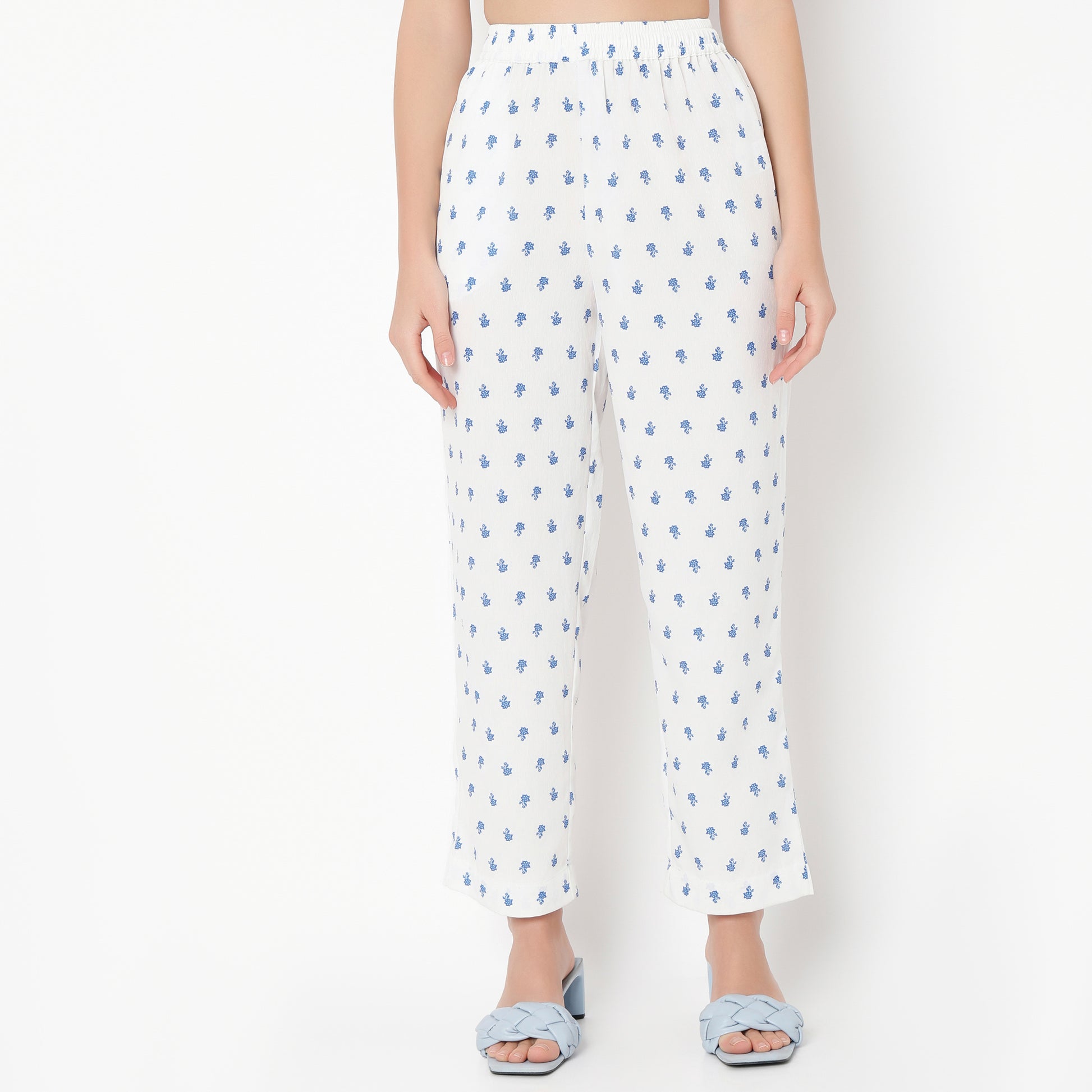 Straight Fit Printed Ankle Length Mid Rise Pants