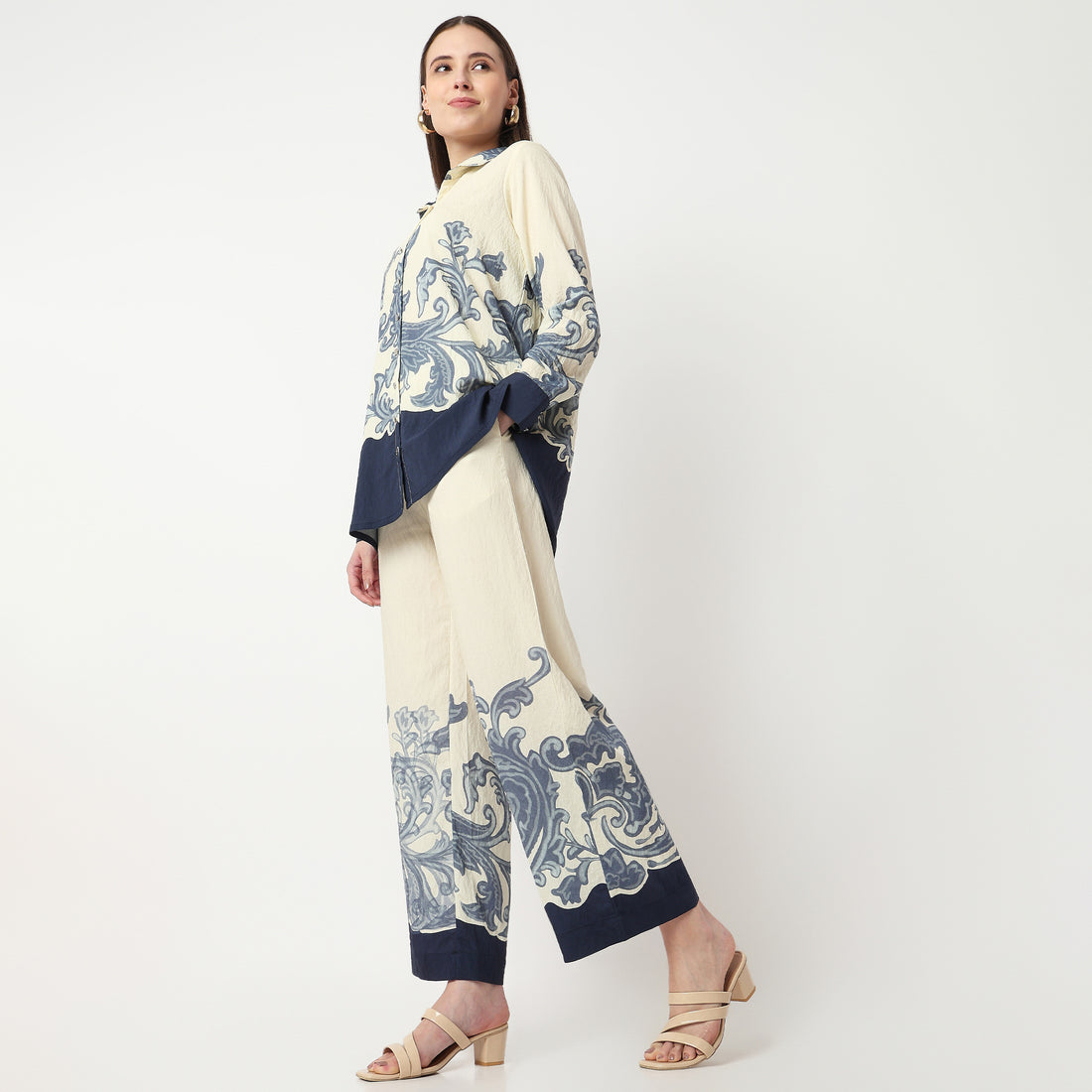 Printed Flared High Rise Pants