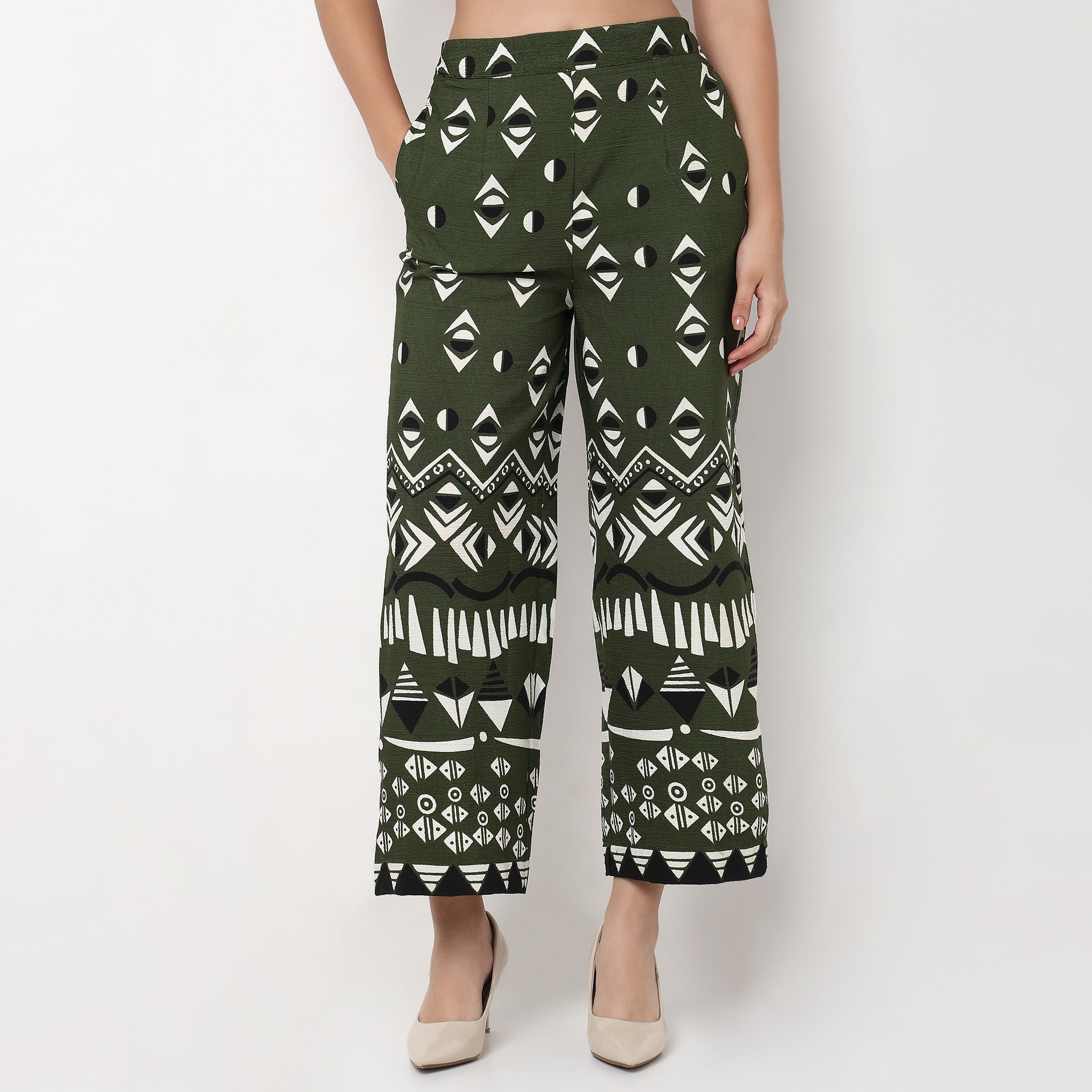 High Rise Printed Straight Pant