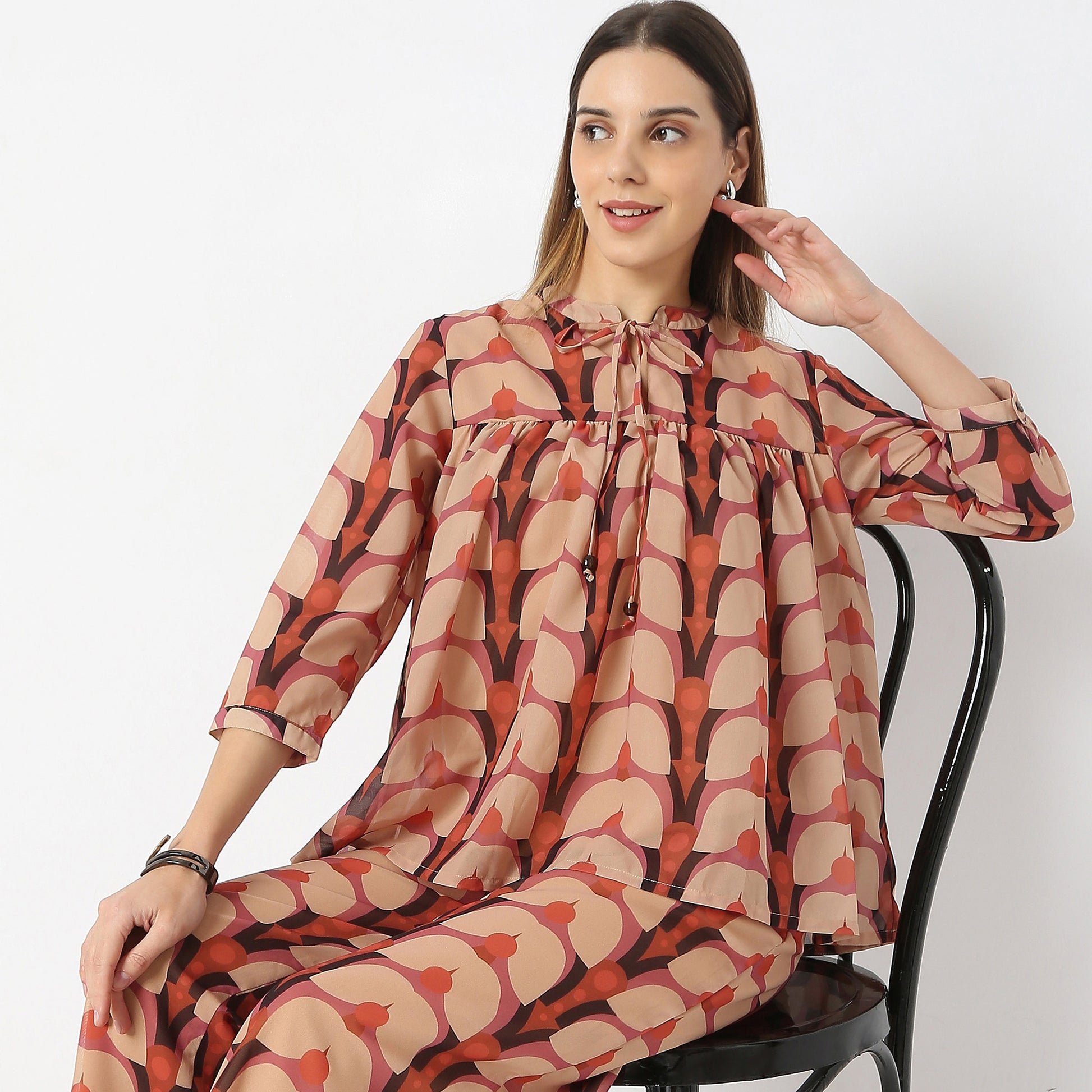 Abstract Gathered Band Neck Flared Top