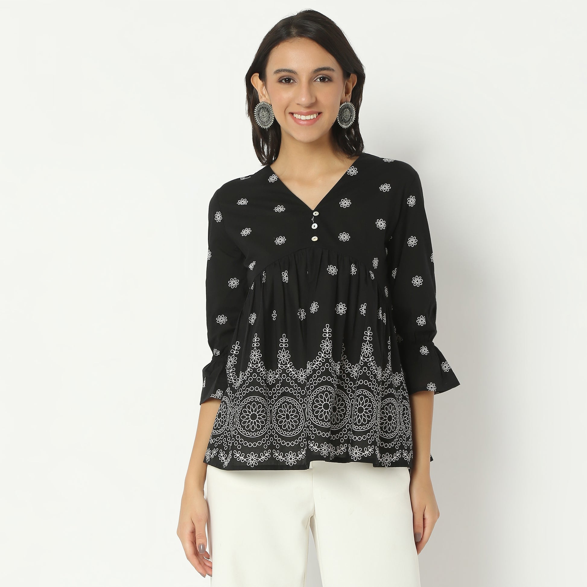 Flare Fit Printed V-Neck Short Length Top