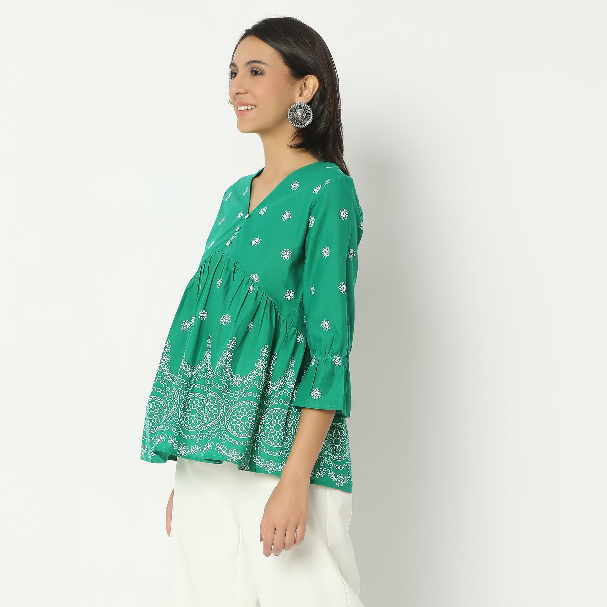 Flare Fit Printed V-Neck Short Length Top