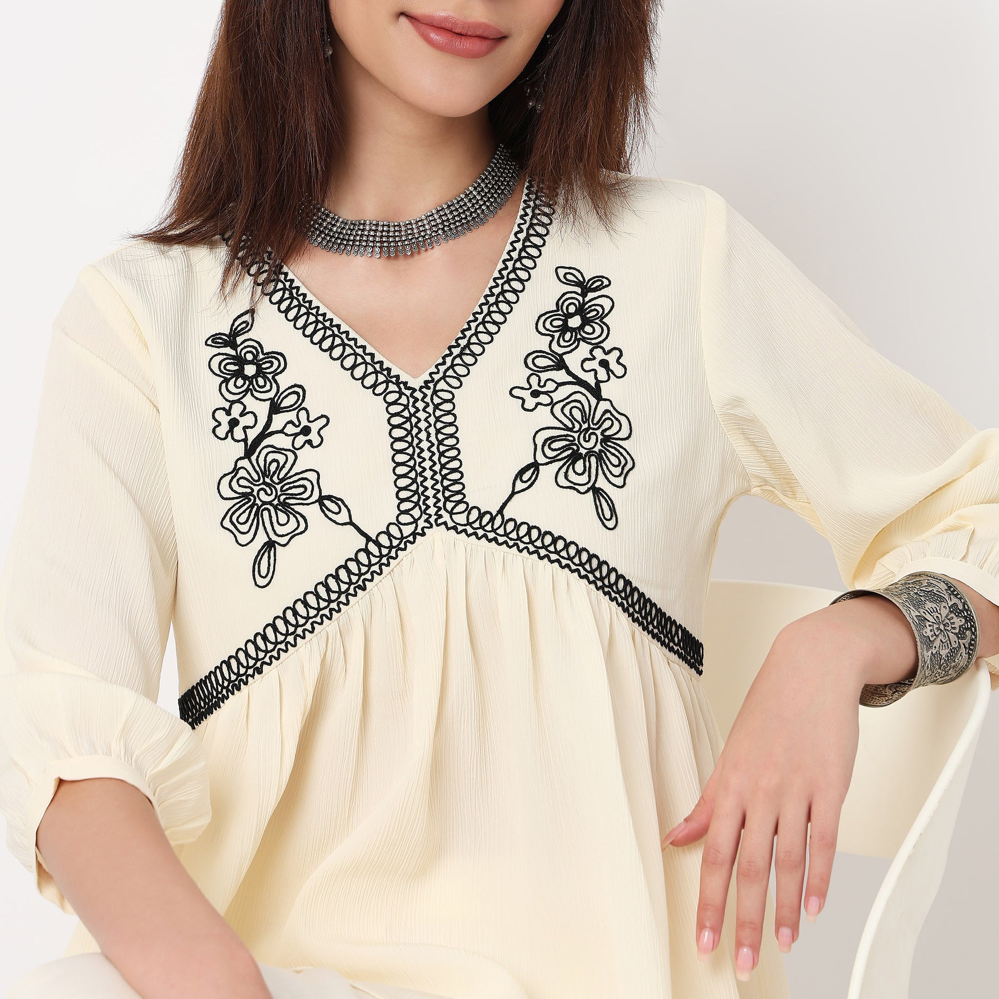 Embroidered V-Neck Alia Cut Top 