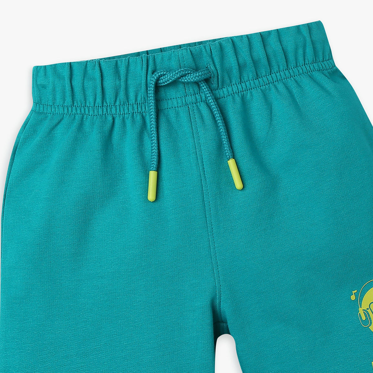 Boy's Regular Fit Solid Mid Rise Shorts