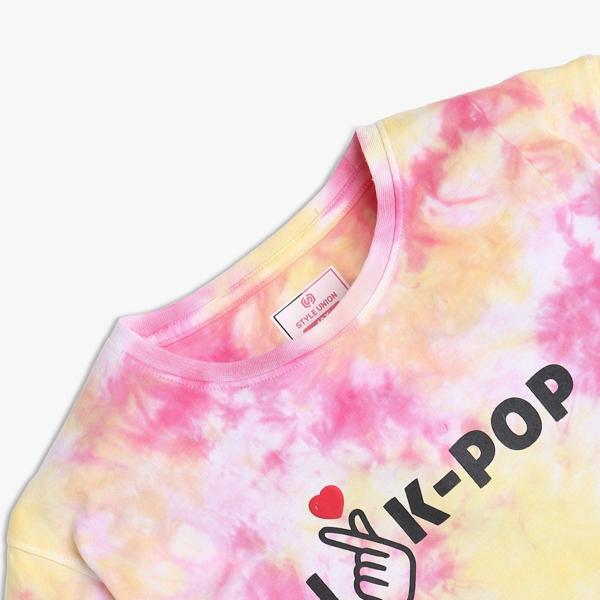 Girl Wearing Girl's Regular Fit Tie - Dye T-Shirt