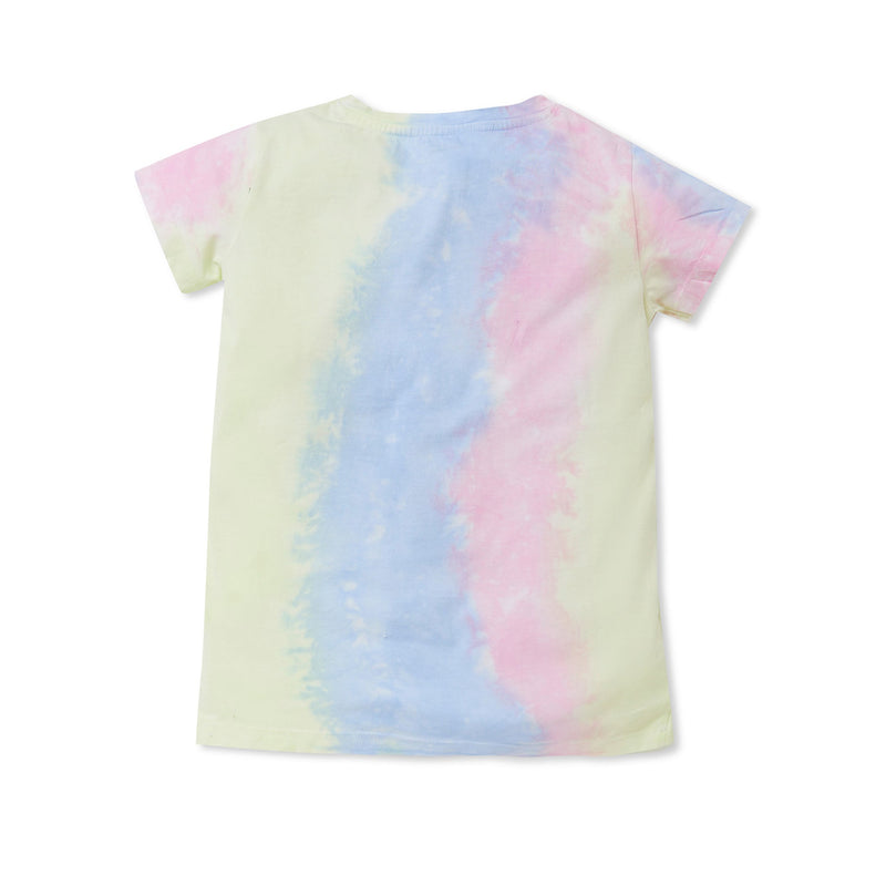 Girl Wearing Girl's Regular Fit Tie - Dye T-Shirt