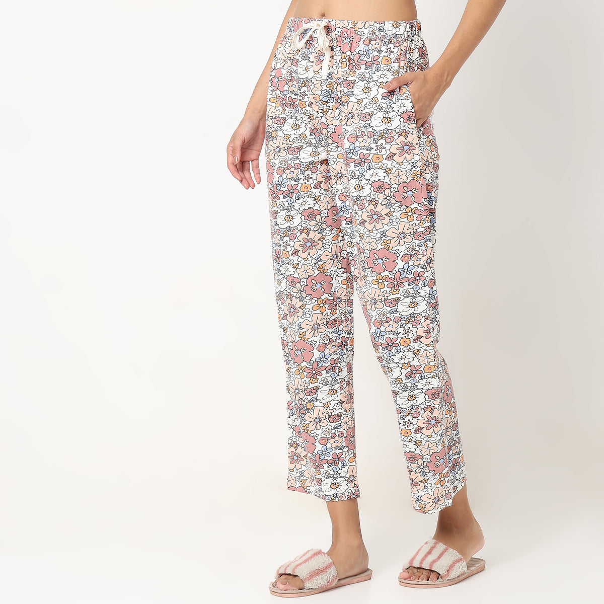 Regular Fit Printed Mid Rise Pyjamas