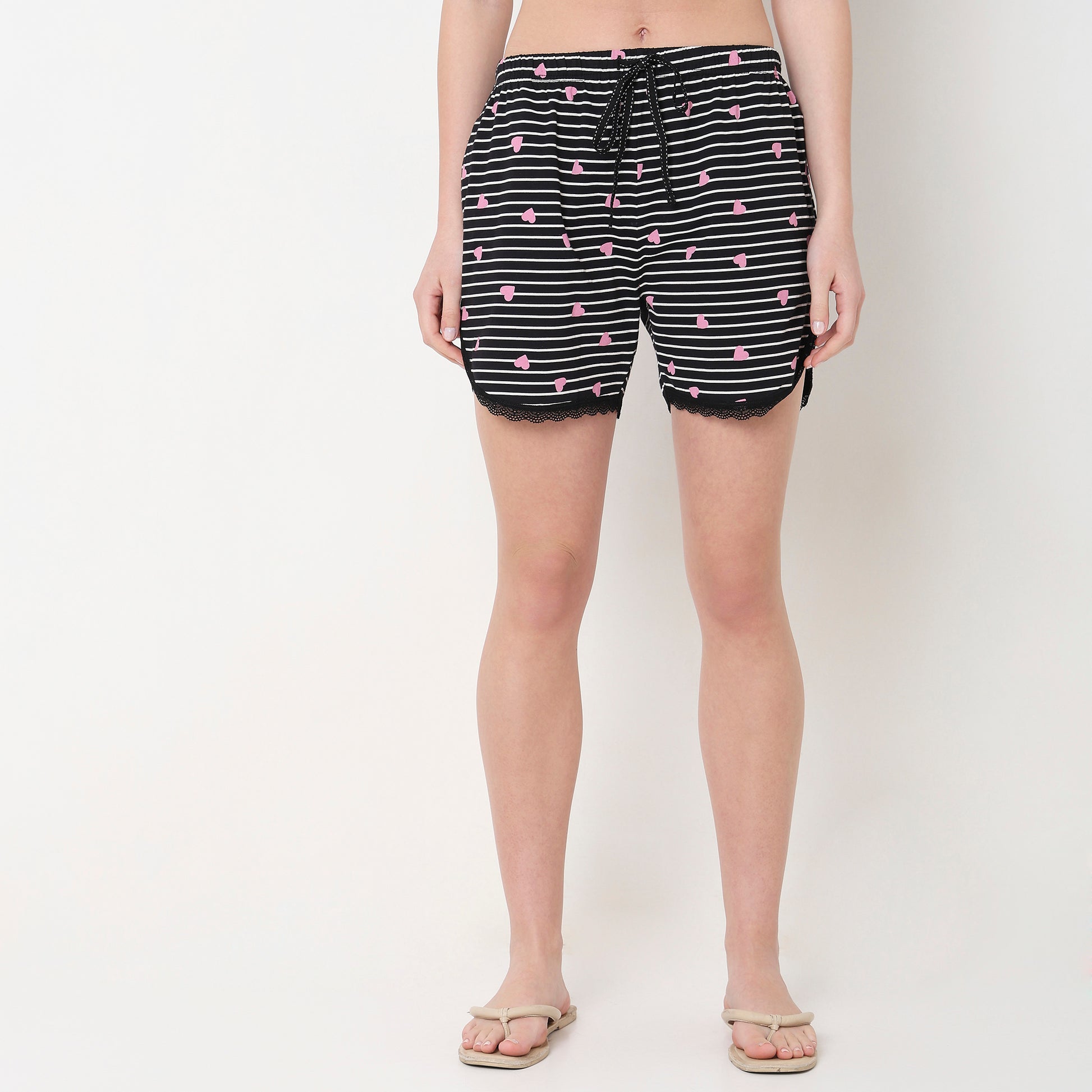 Regular Fit Printed Mid Rise Shorts