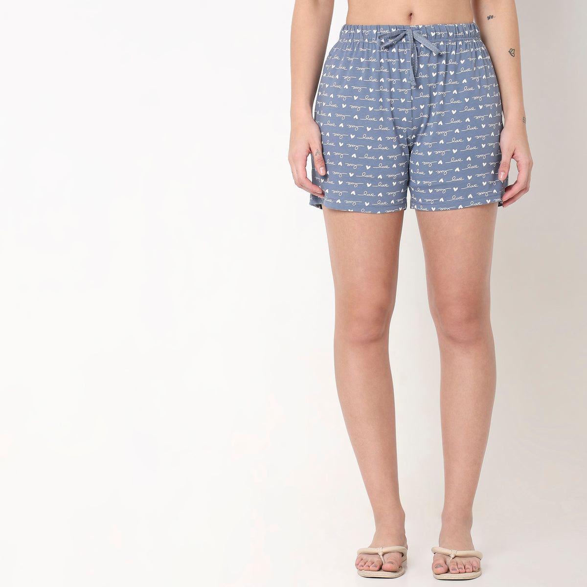 Regular Fit Printed Mid Rise Shorts