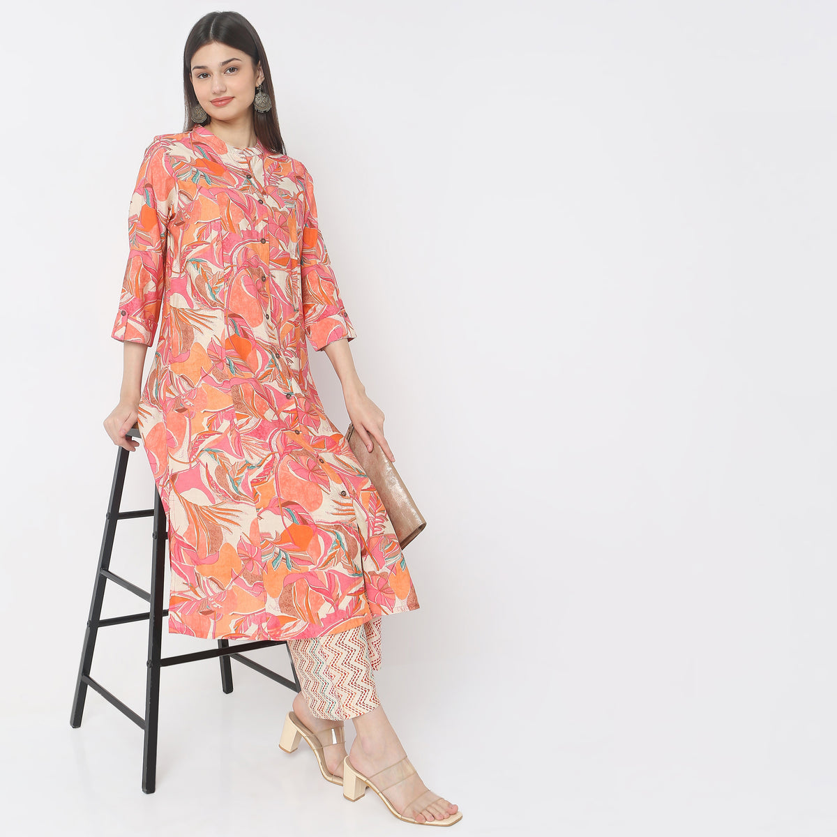 Regular Fit Printed Kurta with Pant Set