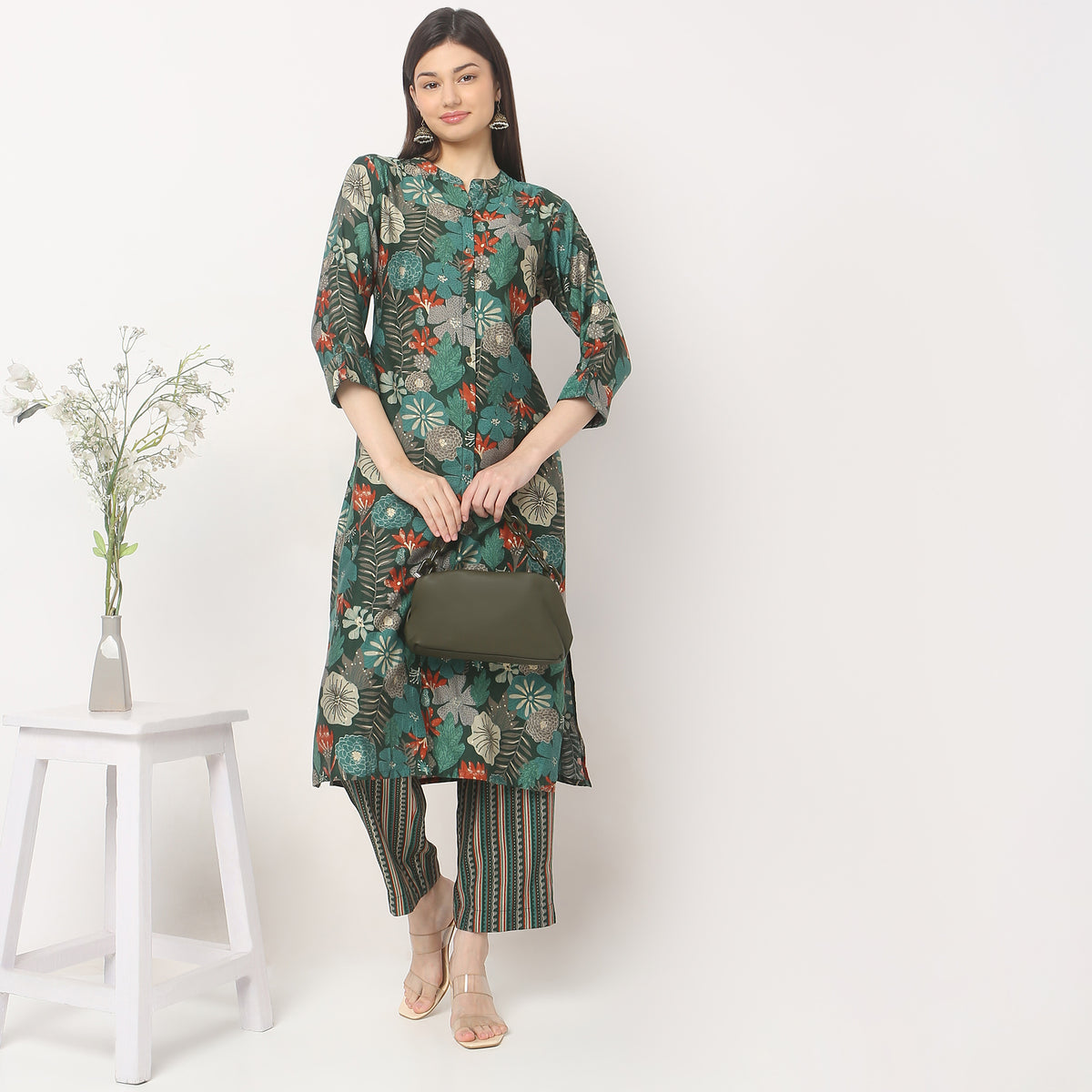 Regular Fit Printed Kurta with Pant Set