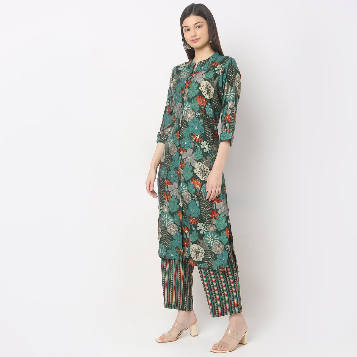 Regular Fit Printed Kurta with Pant Set