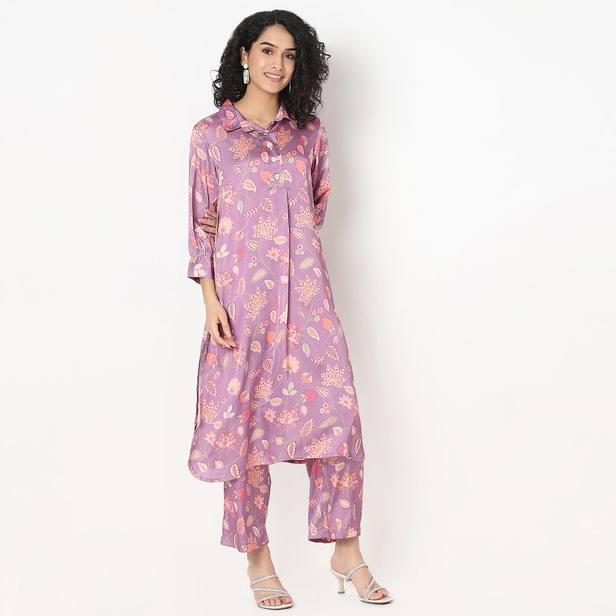 Regular Fit Floral Kurta with Pant Set