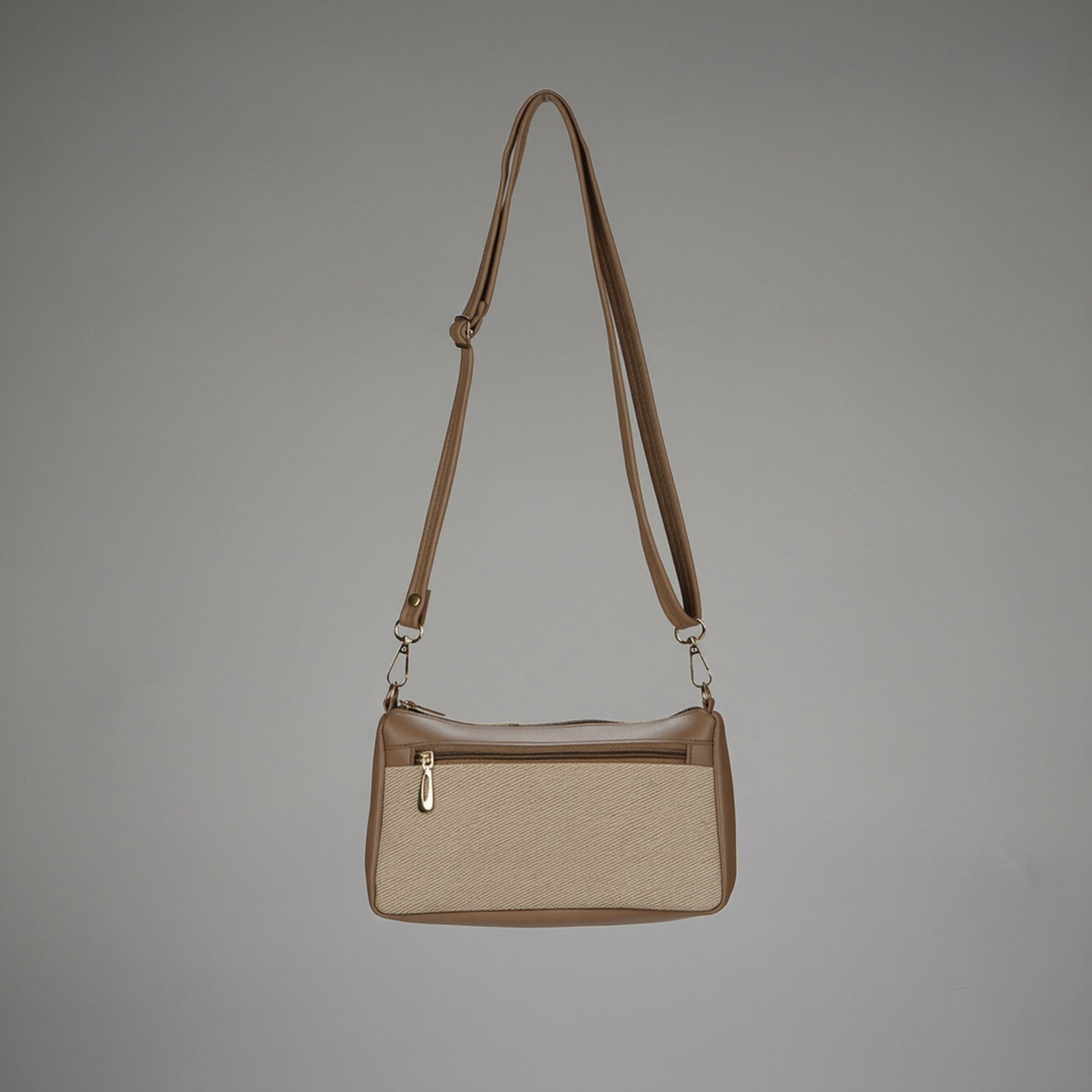 Women Solid Sling Bag