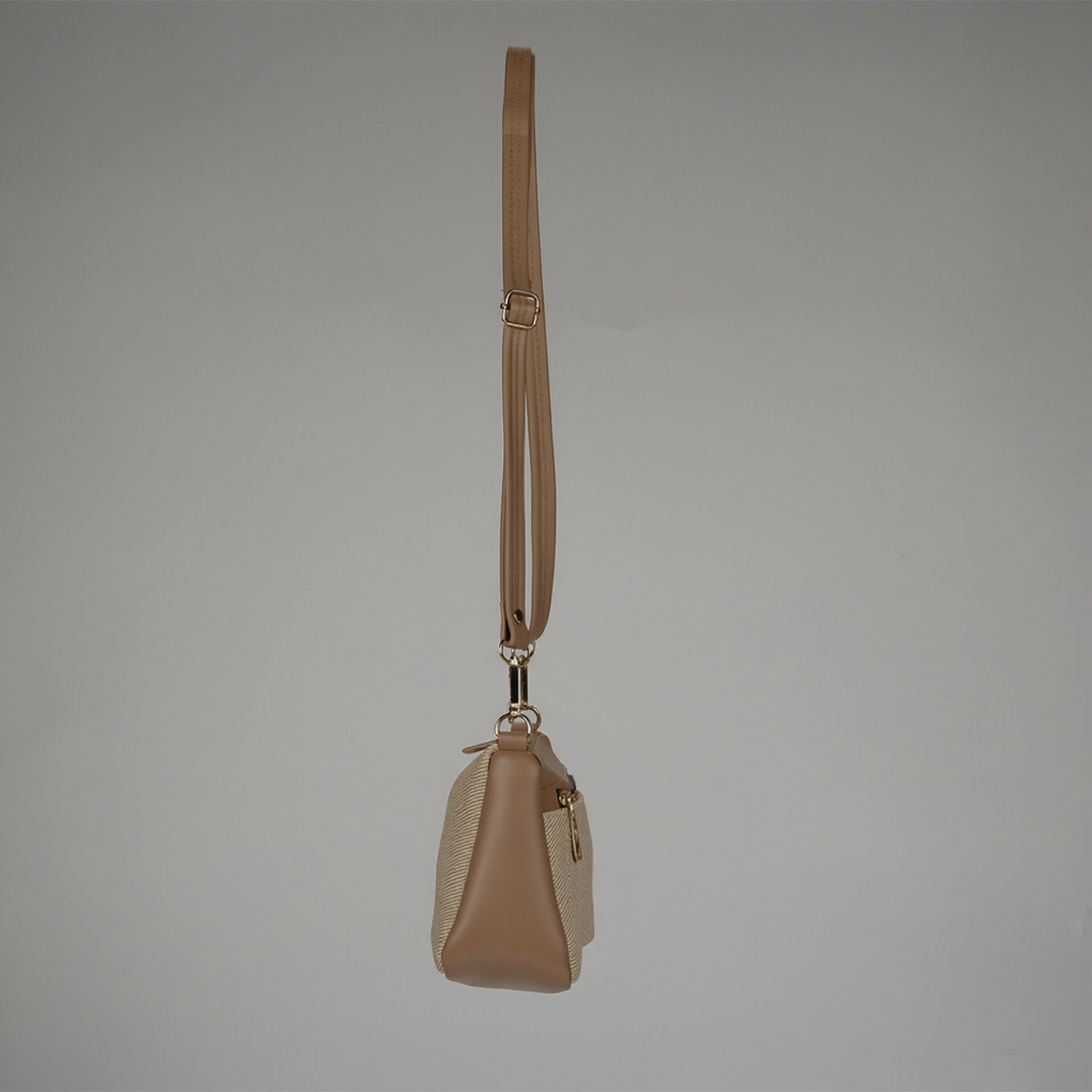 Women Solid Sling Bag