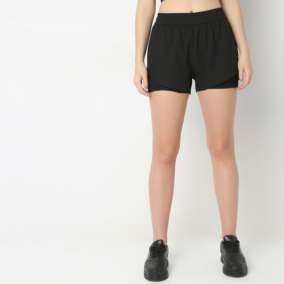 Relaxed Fit Mid Rise Shorts