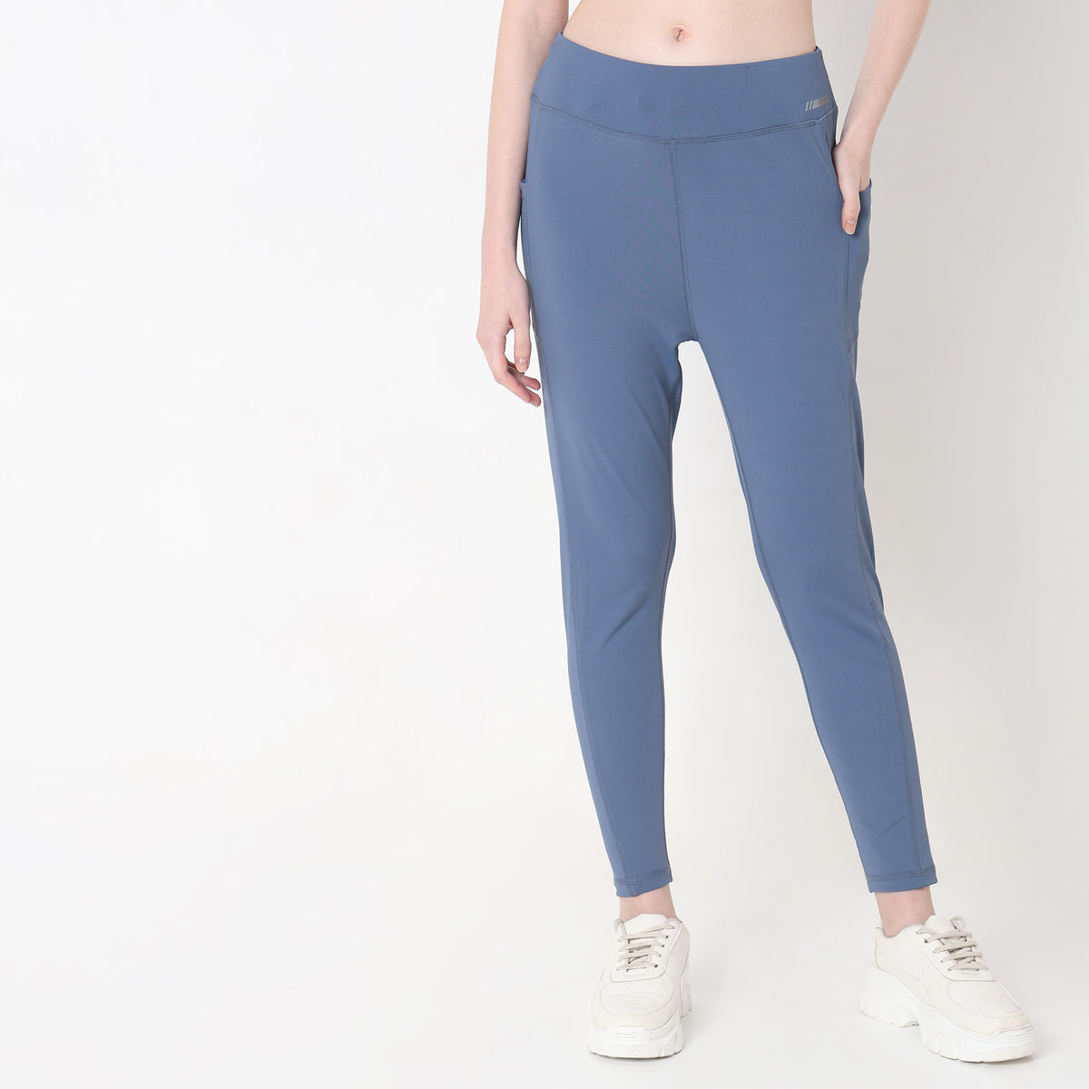 Skinny Fit Solid High Rise Leggings