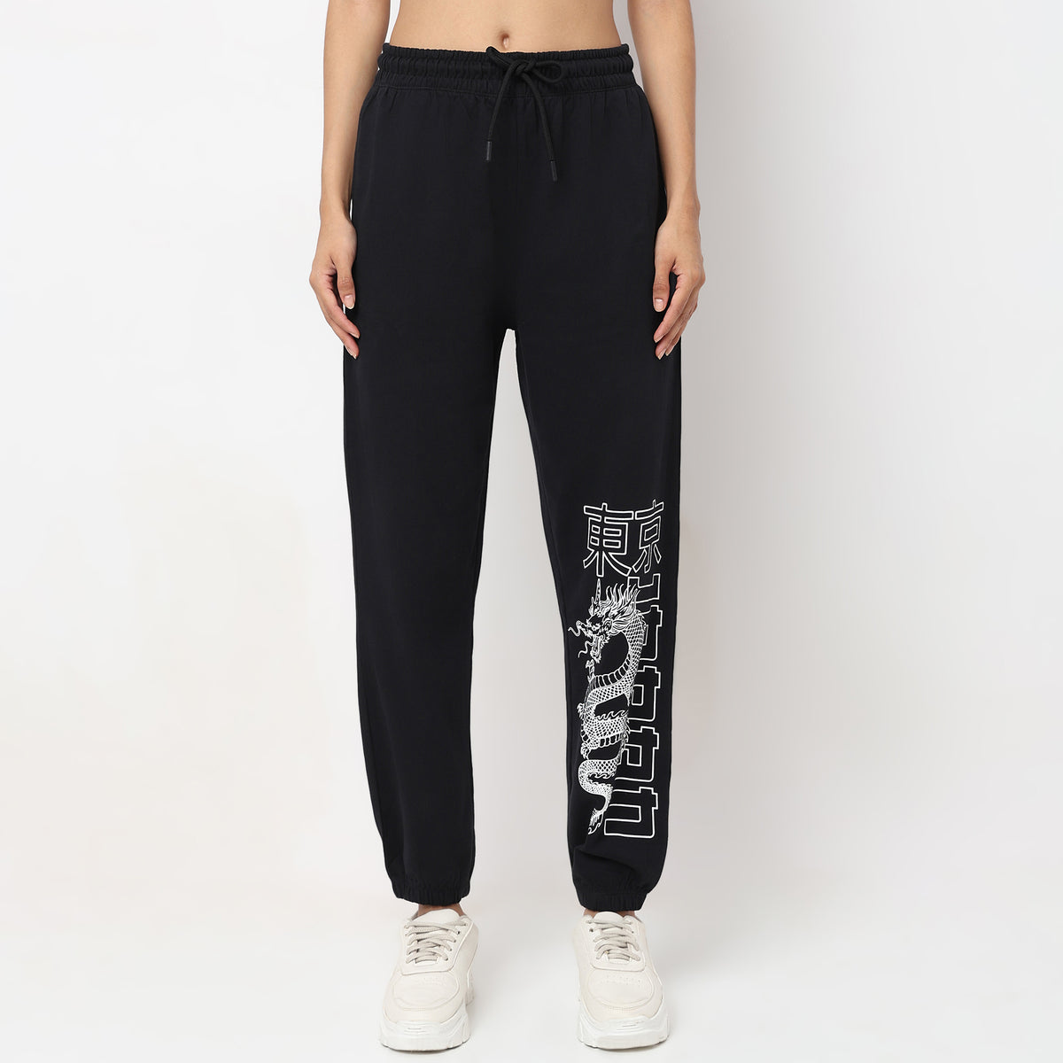 Relaxed Fit Printed Mid Rise Joggers