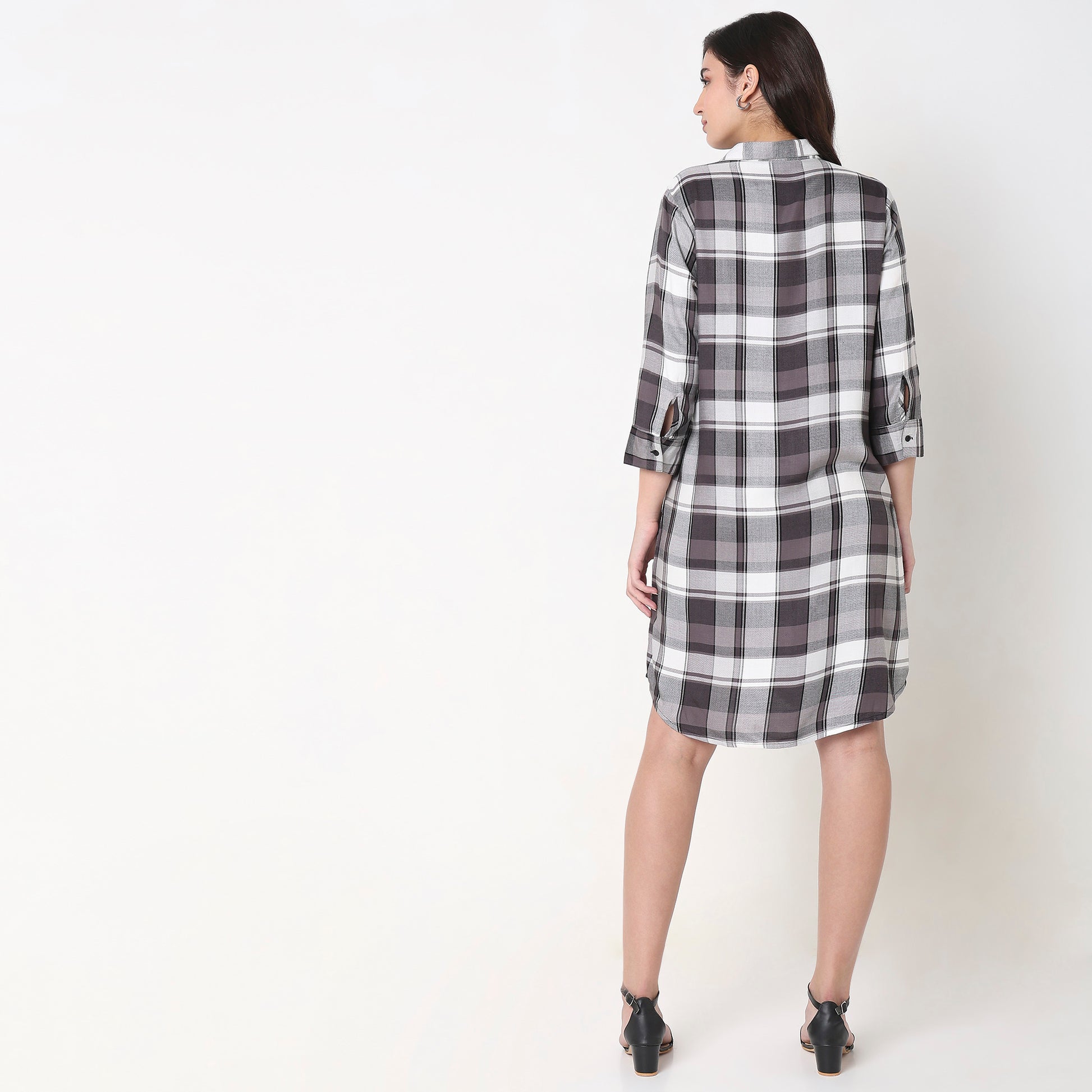 Regular Fit Checkered Gown