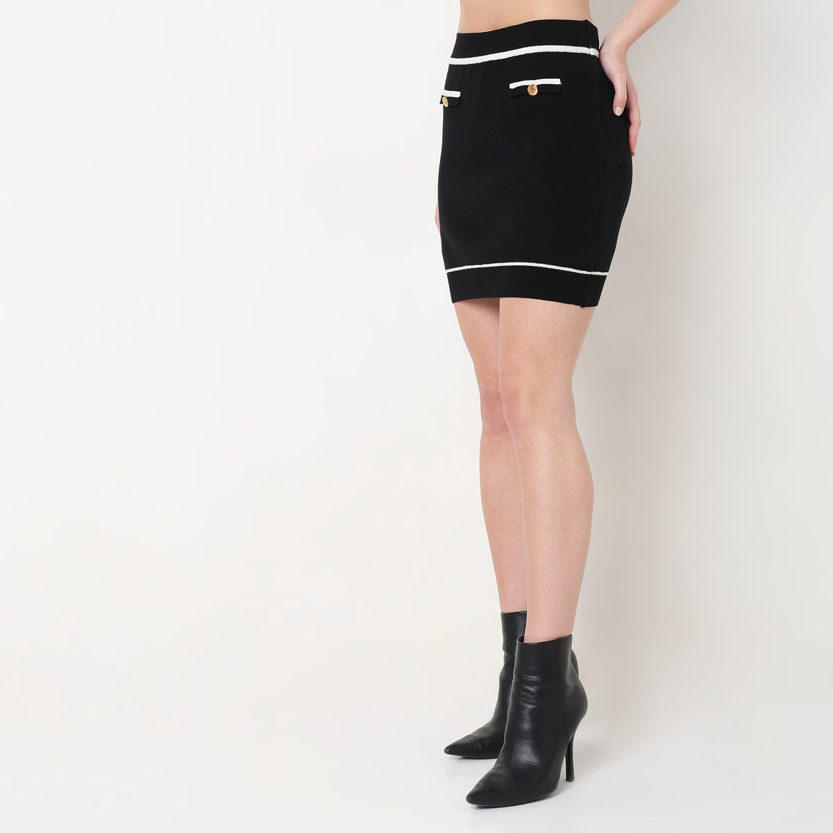 Skinny Fit Solid High Rise Skirts