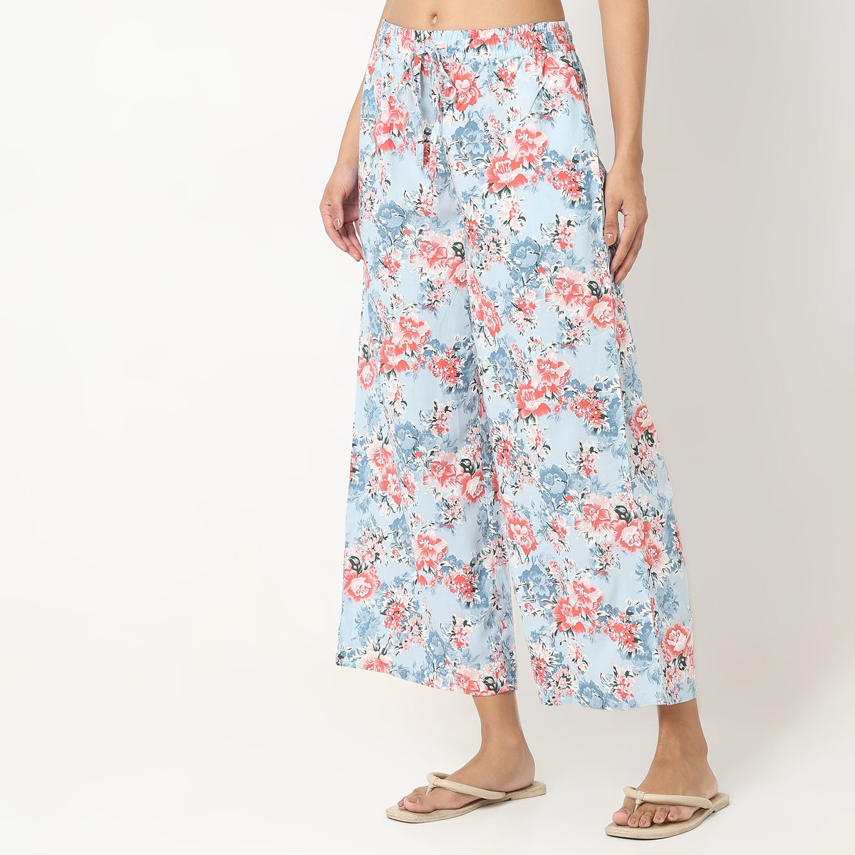 Regular Fit Floral Mid Rise Palazzos