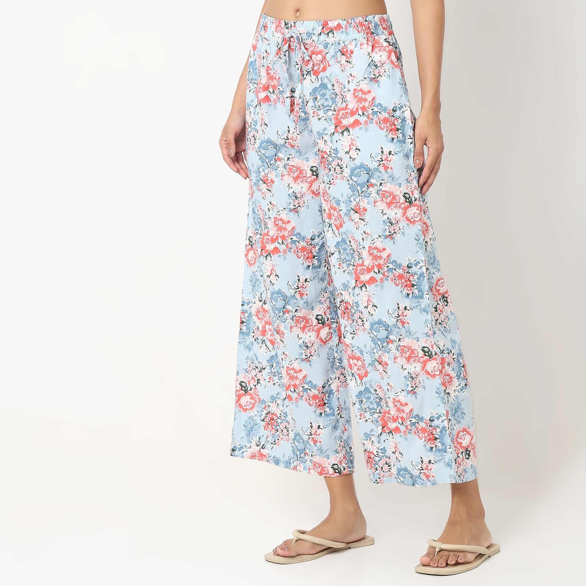 Regular Fit Floral Mid Rise Palazzos
