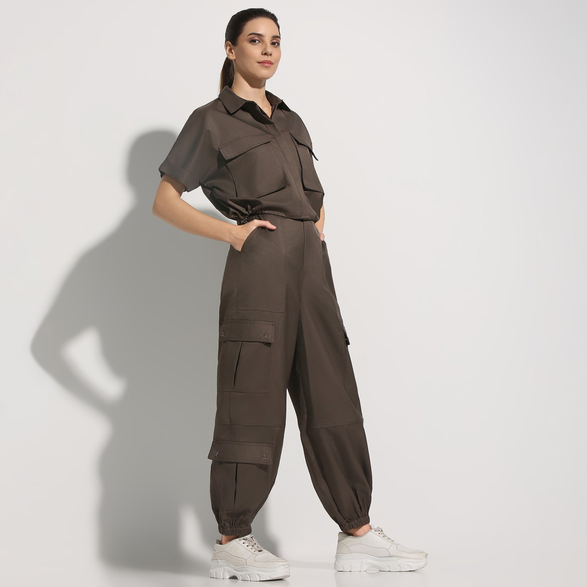 Regular Fit Solid Mid Rise Cargos