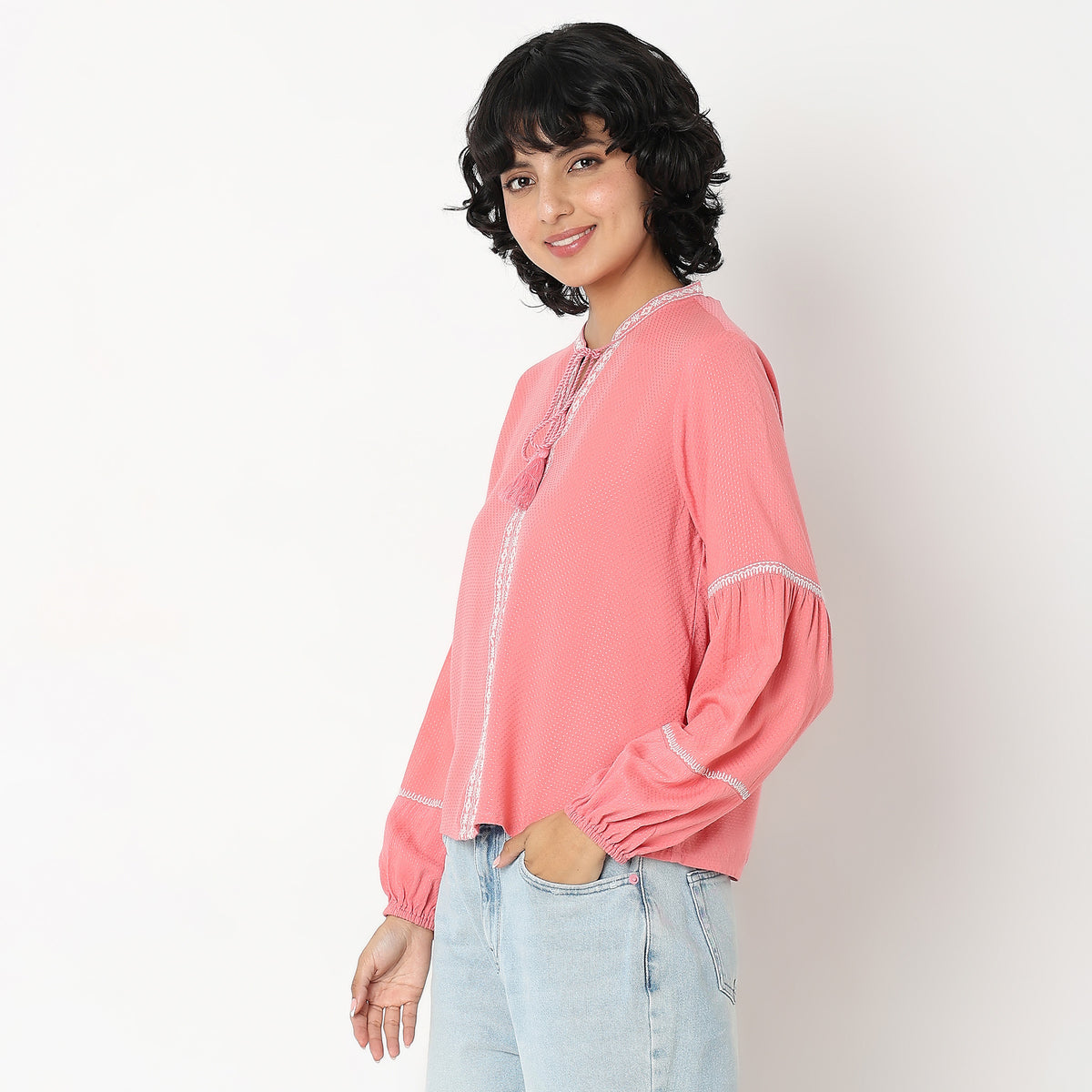 Regular Fit Solid Top