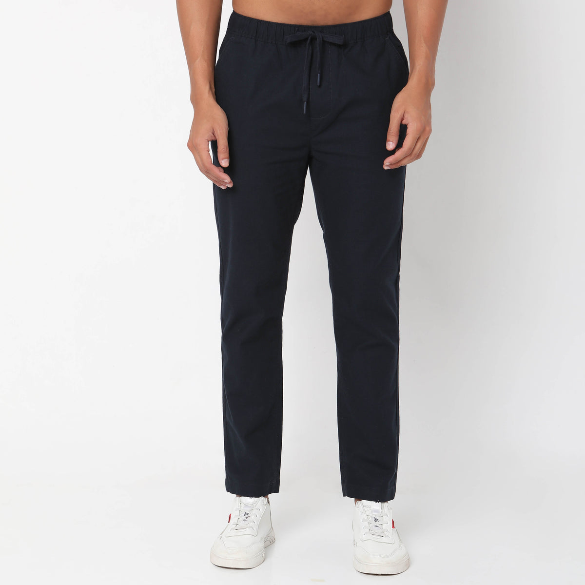 Regular Fit Solid Mid Rise Joggers