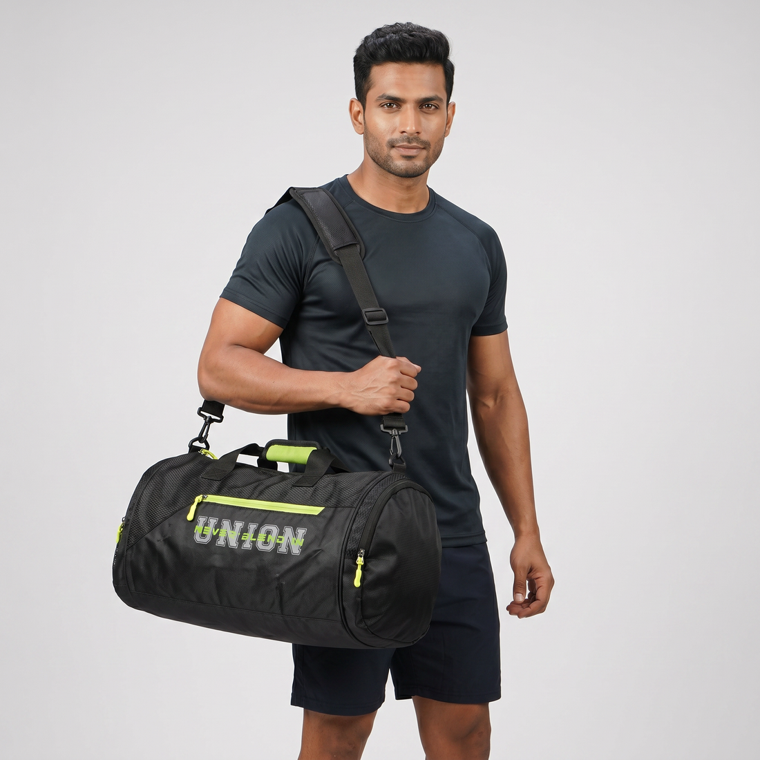 Men Polyester Duffle Bag