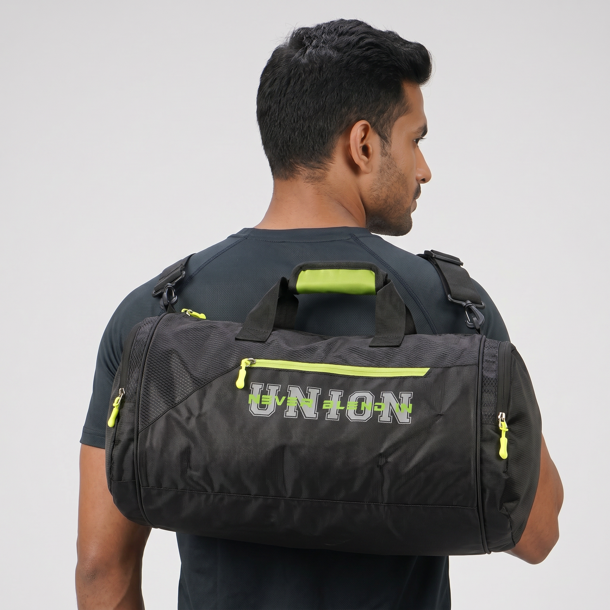Men Polyester Duffle Bag