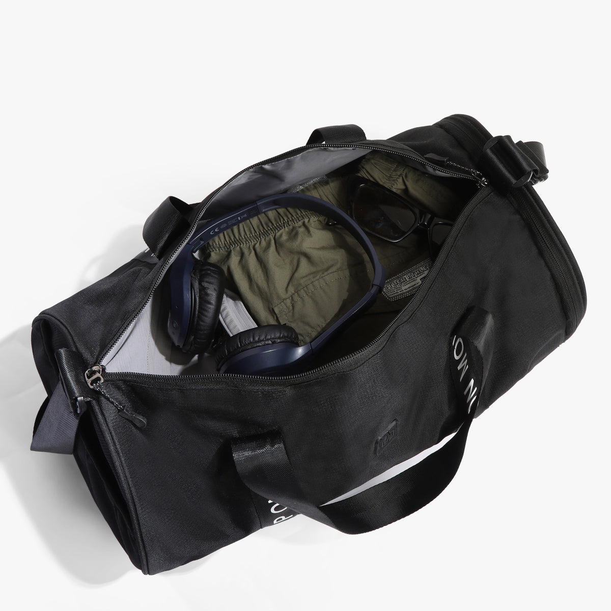 Men Solid Gym Bag