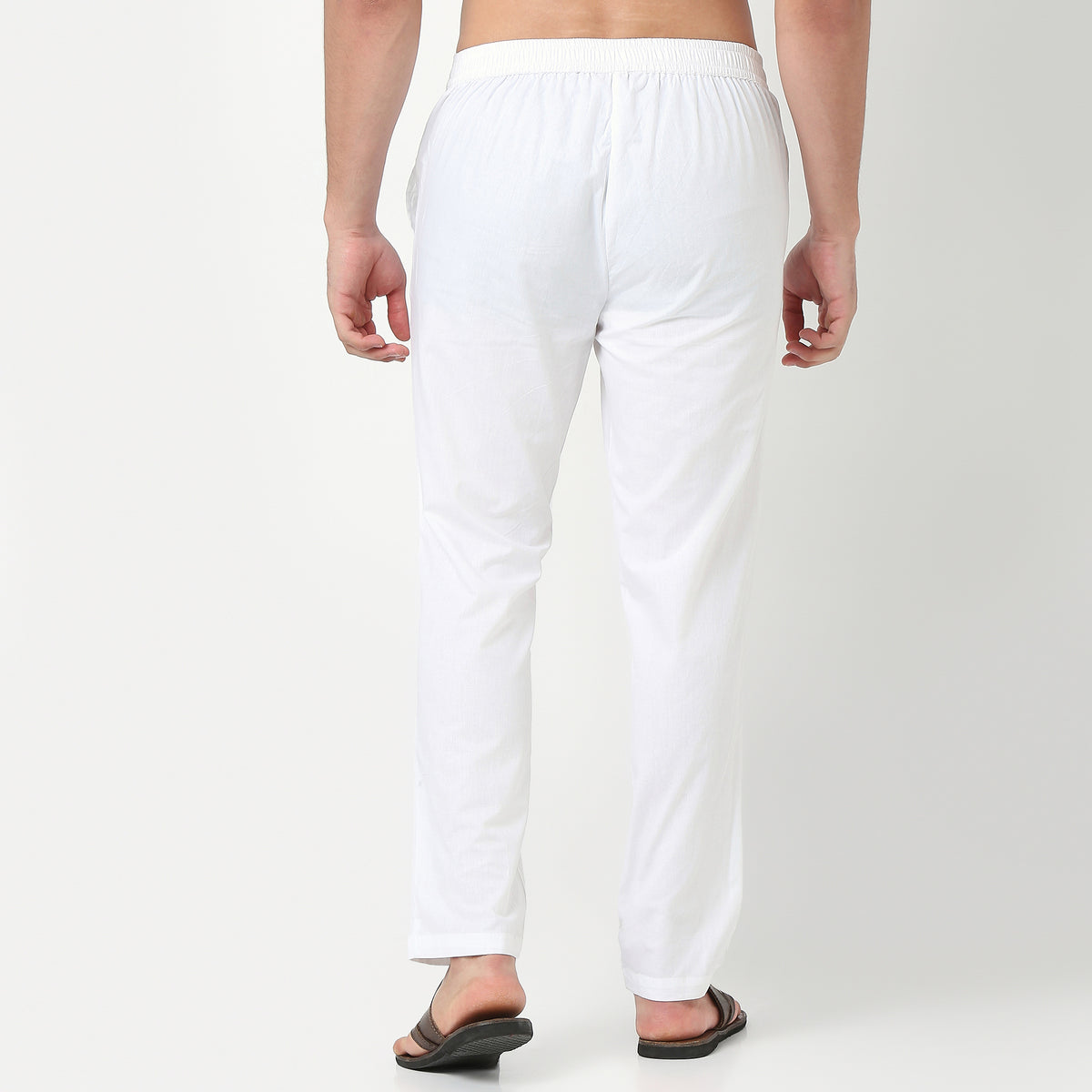 Slim Fit Solid Mid Rise Pyjamas