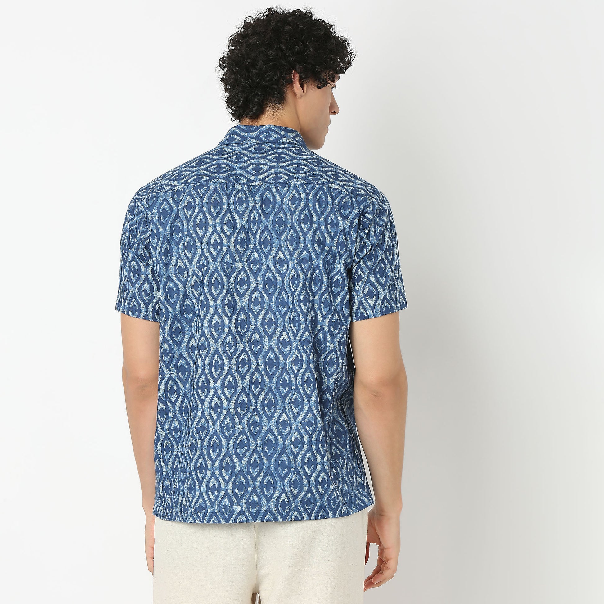 Collar Short Length Printed Shirt