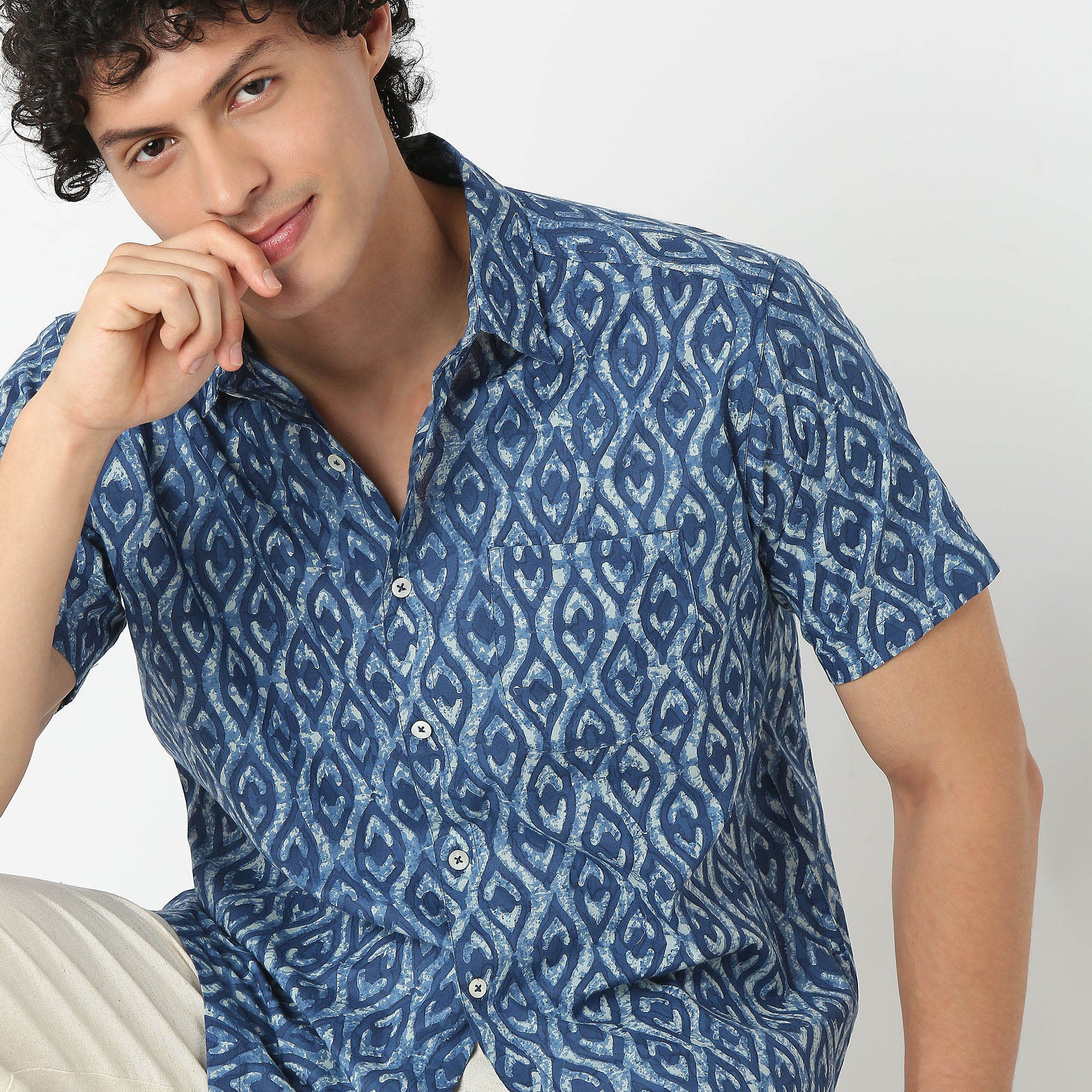 Collar Short Length Printed Shirt