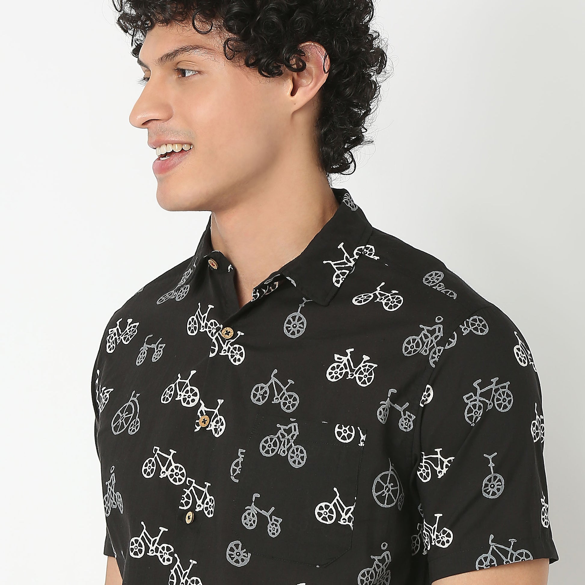 Collar Short Length Printed Shirt