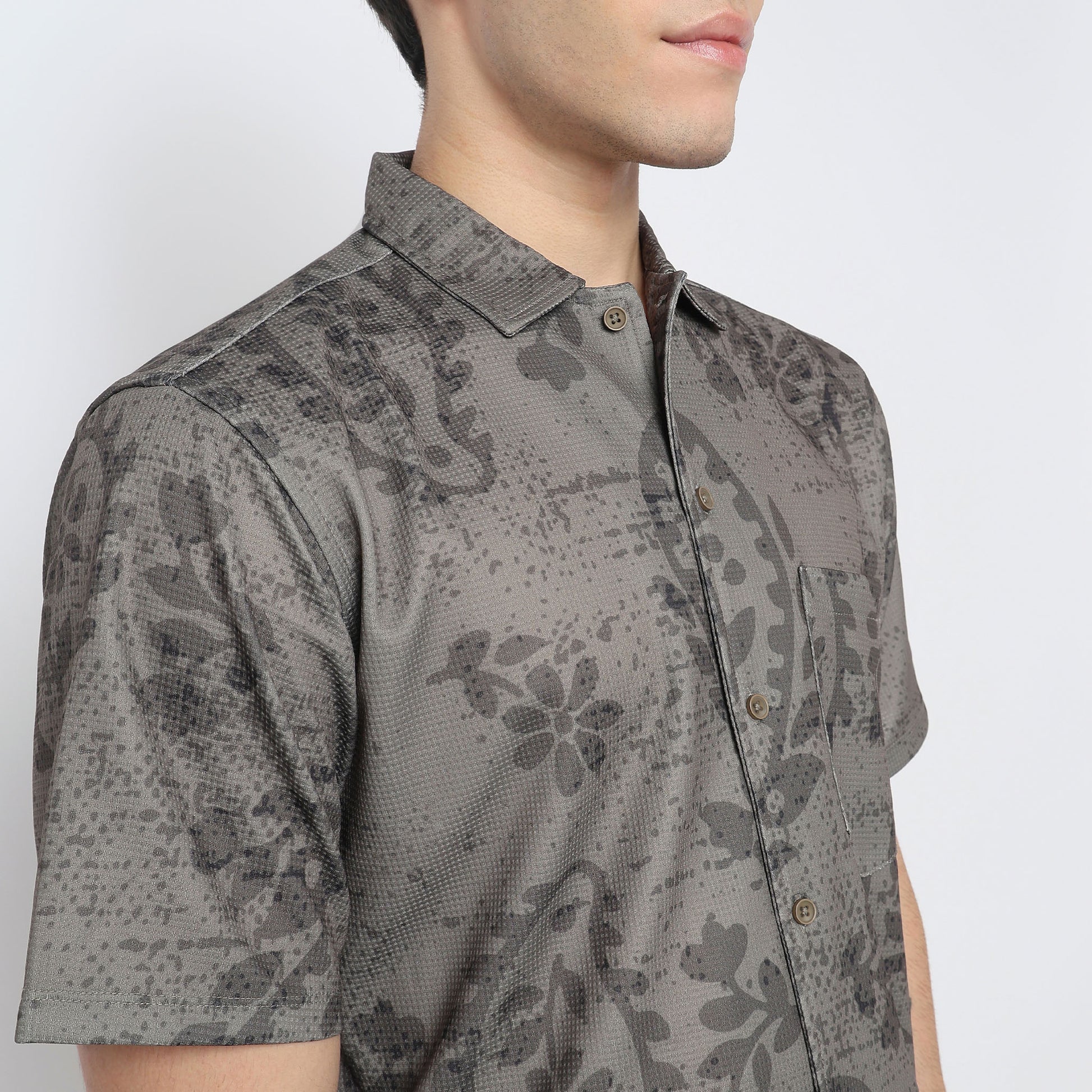 Point Down Printed Shirt