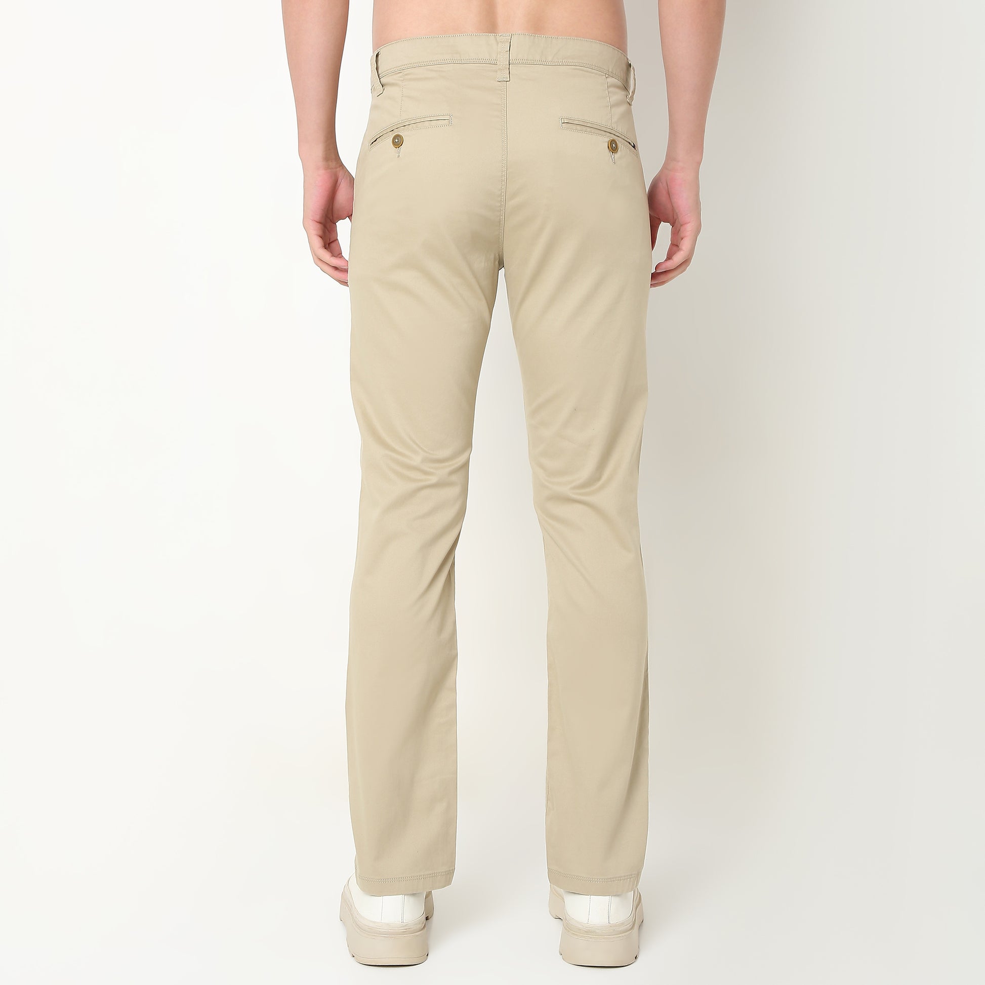 Regular Fit Solid Mid Rise Chinos