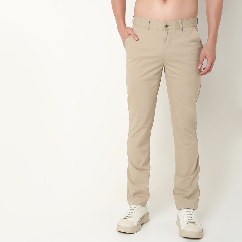 Regular Fit Solid Mid Rise Chinos