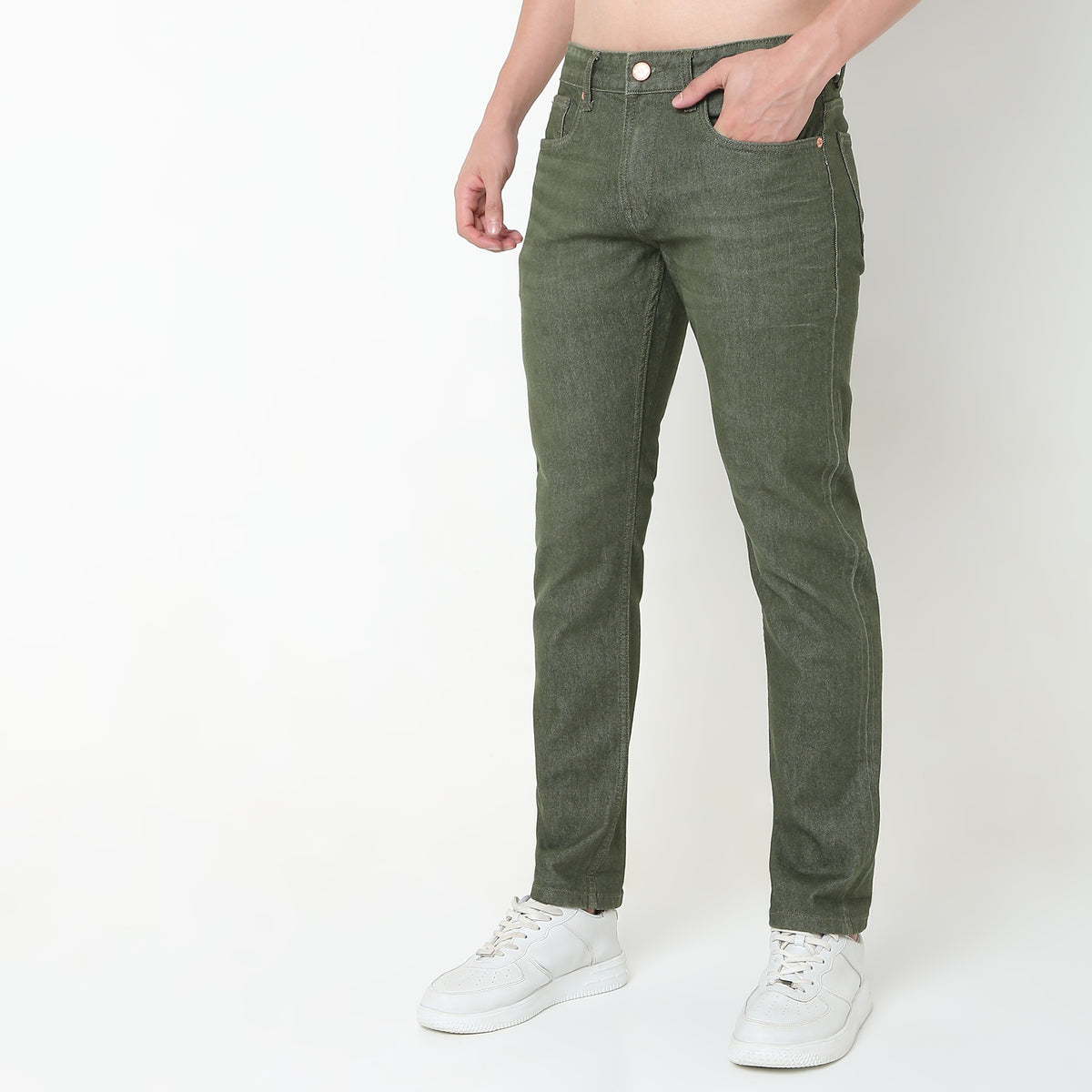 Straight Fit Solid Mid Rise Jeans