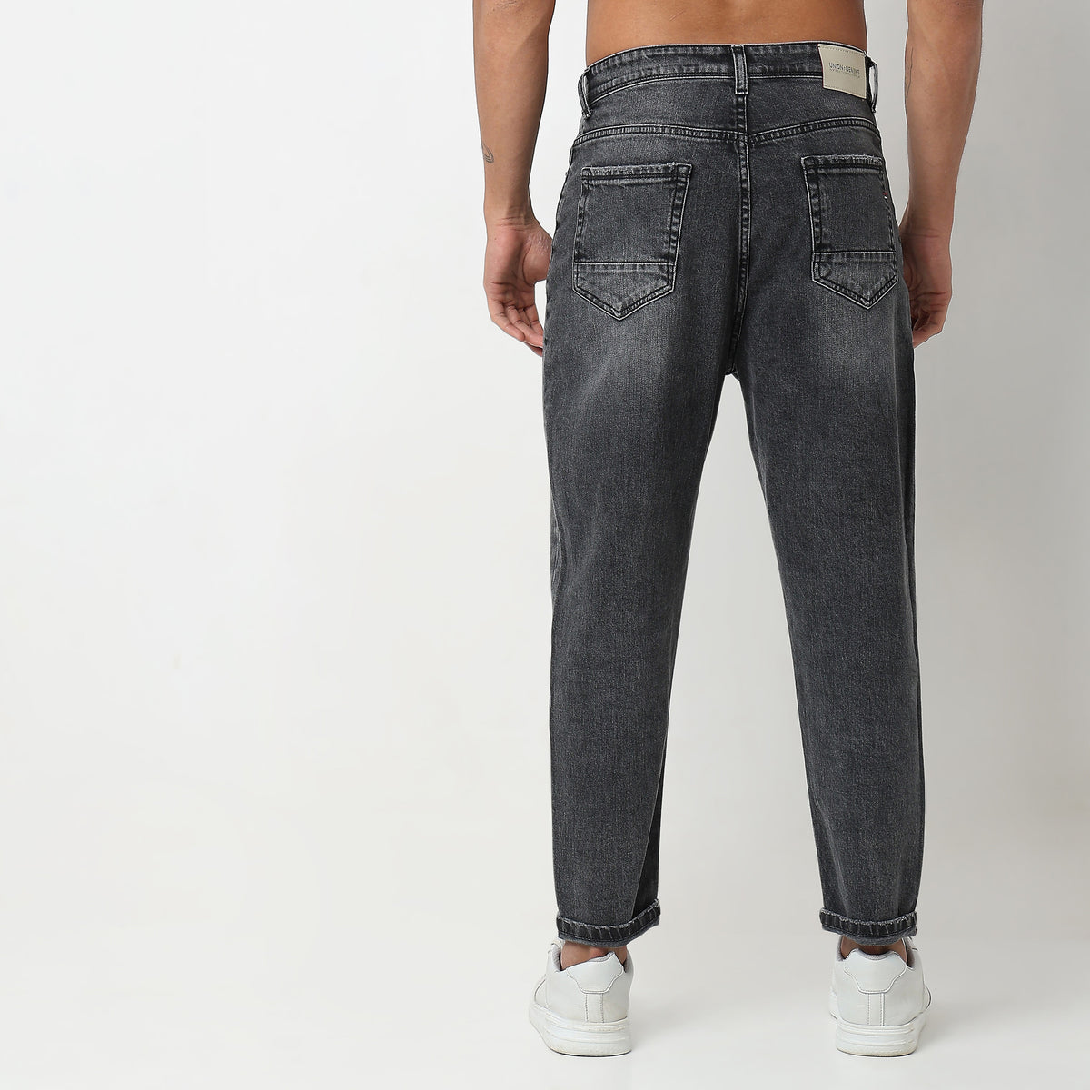 Baggy Fit Solid Mid Rise Jeans